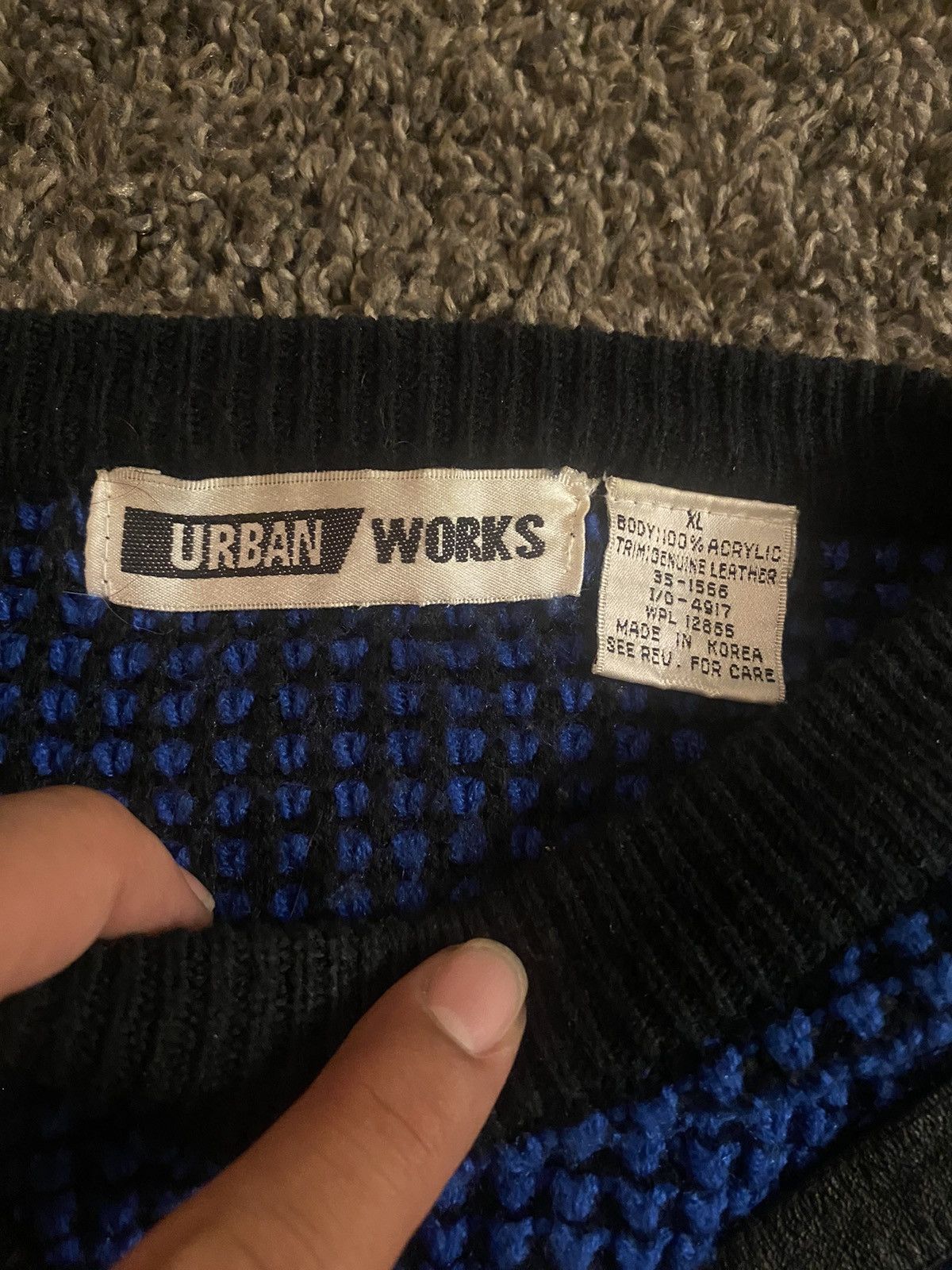 Vintage Vintage Urban Works Sweater Size US XL / EU 56 / 4 - 5 Thumbnail