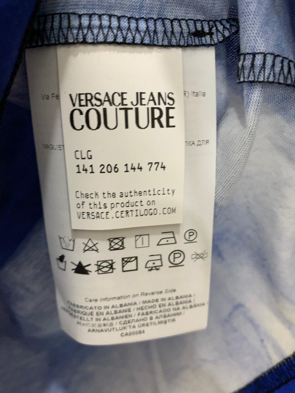 Versace Jeans Couture Versace Jeans Culture Nocturnal Flower Jersey T-shirt, M Size US M / EU 48-50 / 2 - 7 Thumbnail