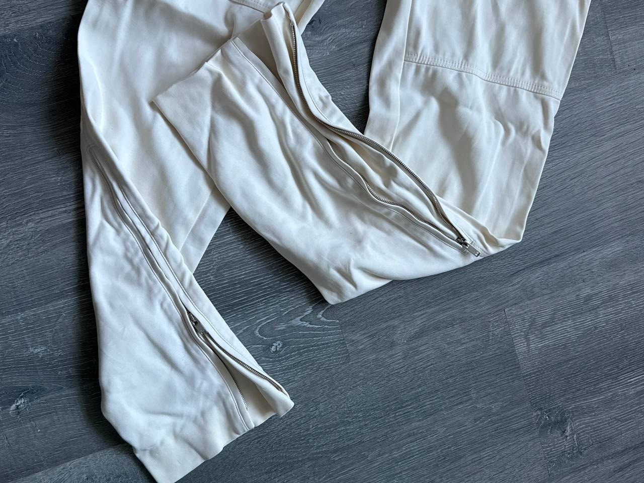 Gucci Vintage Gucci women’s pants white cotton steel logo Size 26" / US 2 / IT 38 - 6 Thumbnail