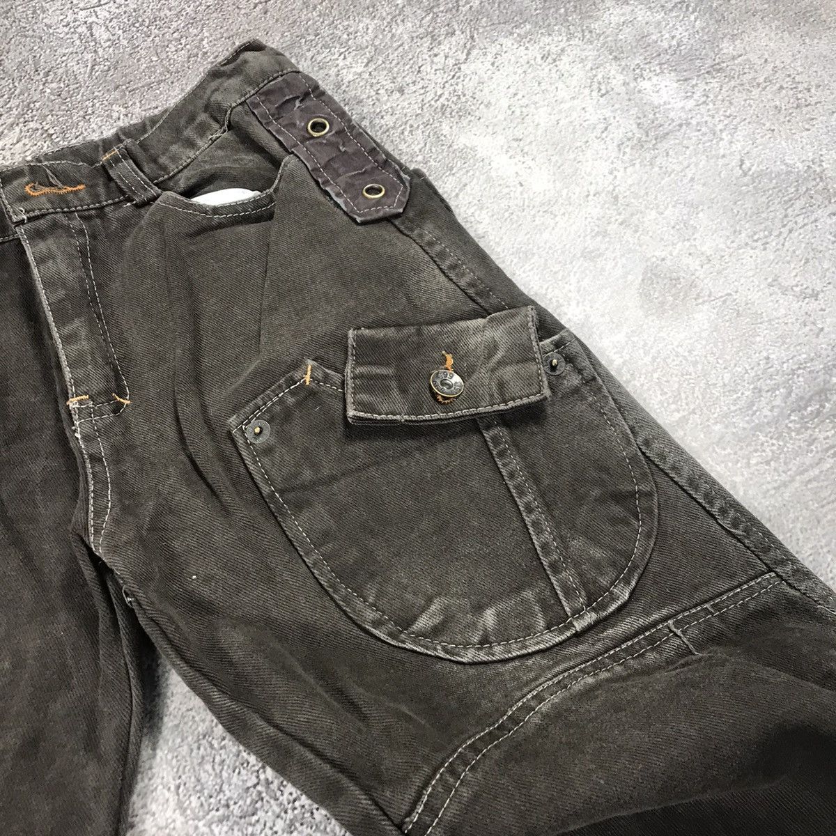 Vintage Vintage 90s Japanese Baggy Cargo Pants Flared Parachute Y2K Size 28" / US 6 / IT 42 - 4 Thumbnail