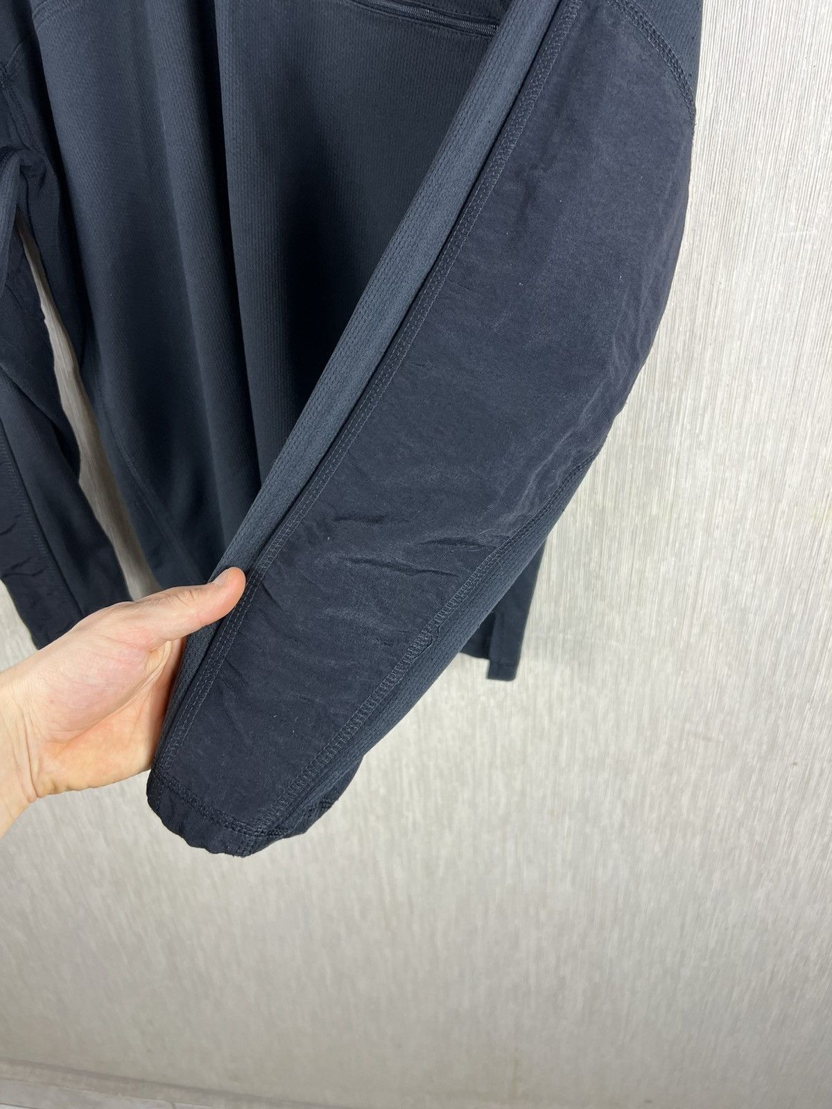 Oakley Vintage Oakley half zip fleece sweatshirt gorpcore technical Size US L / EU 52-54 / 3 - 9 Thumbnail