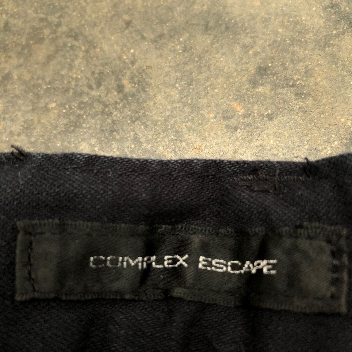 Japanese Brand Complex escape Size US 32 / EU 48 - 3 Thumbnail