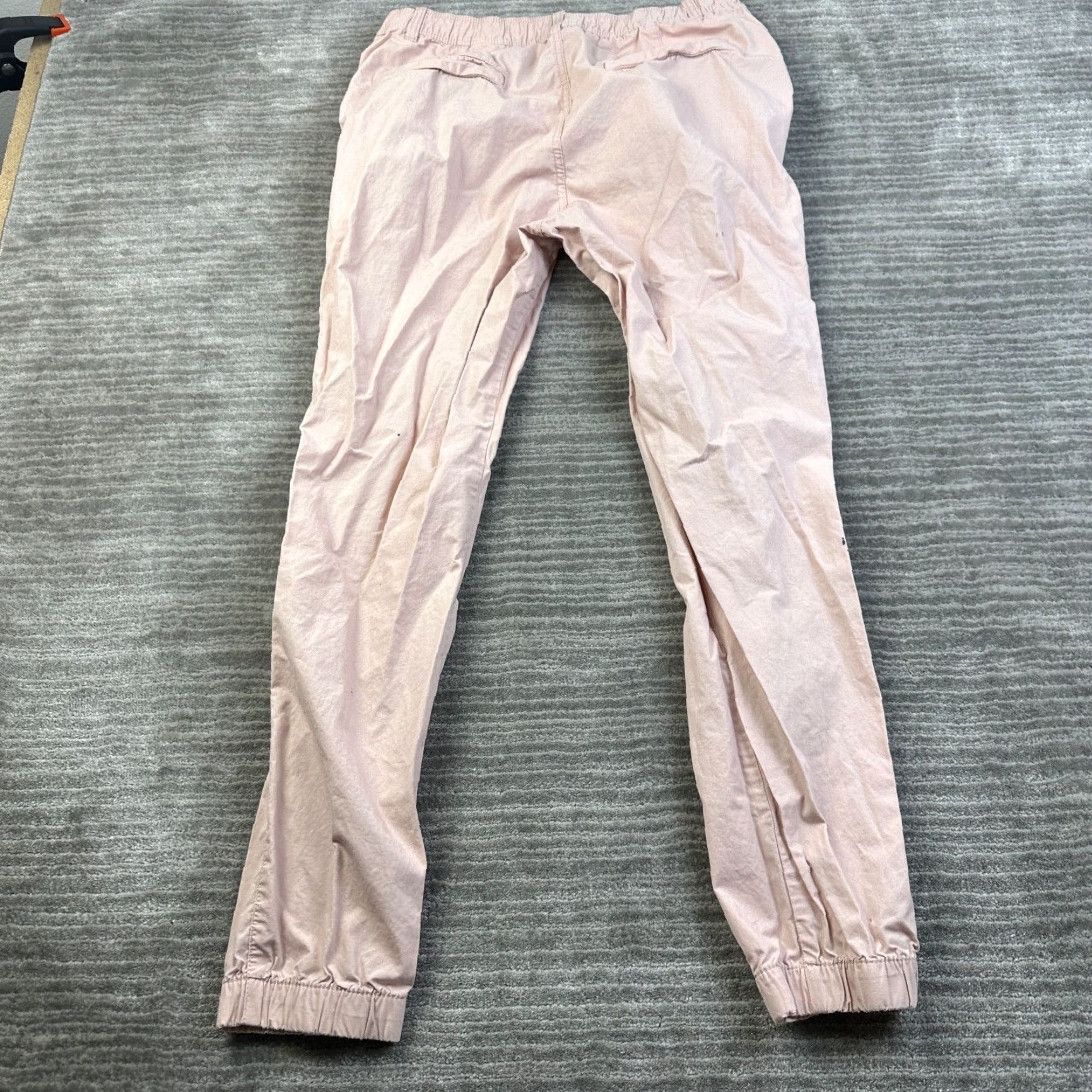 H&M H&M Pants Mens 32 Chino Casual Cuffed Tapered Regular Rise Mid 10-12 Inseam 29 Pink Bottoms Slacks Size US 32 / EU 48 - 2 Thumbnail