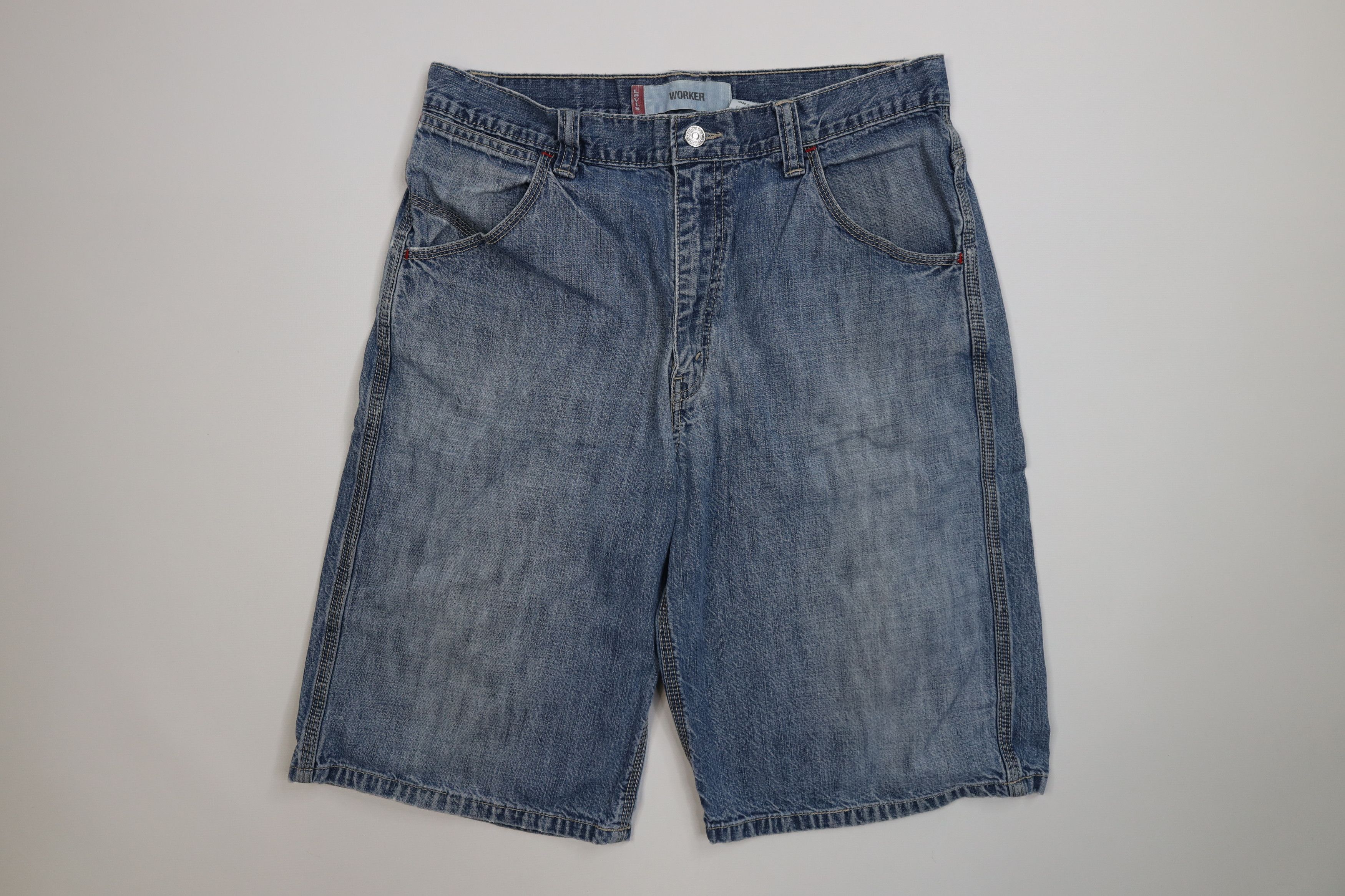 Levi's Vintage Y2K 2003 Levis Worker Big Pocket Dungaree Shorts Size US 33 - 1 Thumbnail