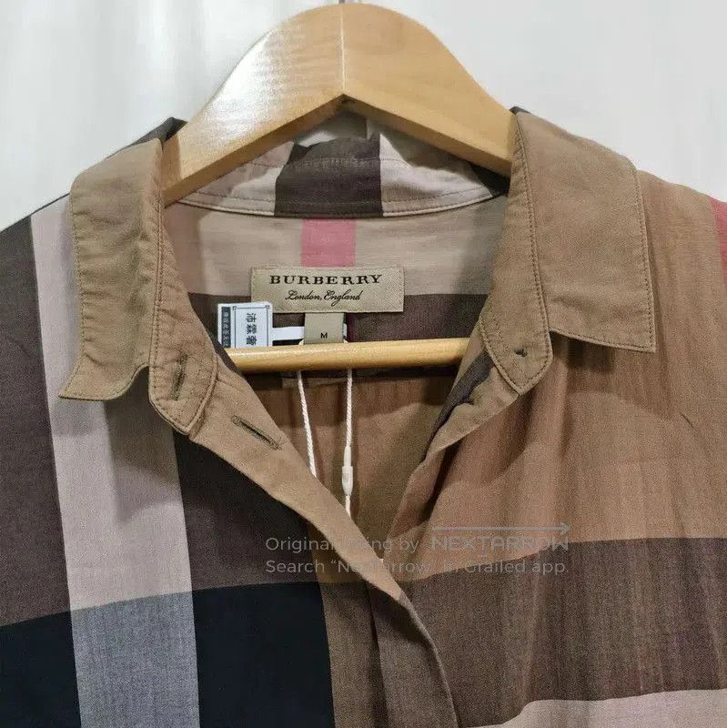 Burberry Burberry Men's Khaki Long Sleeve Shirt. Size US M / EU 48-50 / 2 - 3 Thumbnail