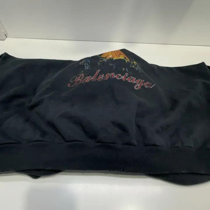 Balenciaga Balenciaga Eiffel Tower Graphic Hoodie 0079-2507 Size US M / EU 48-50 / 2 - 8 Thumbnail