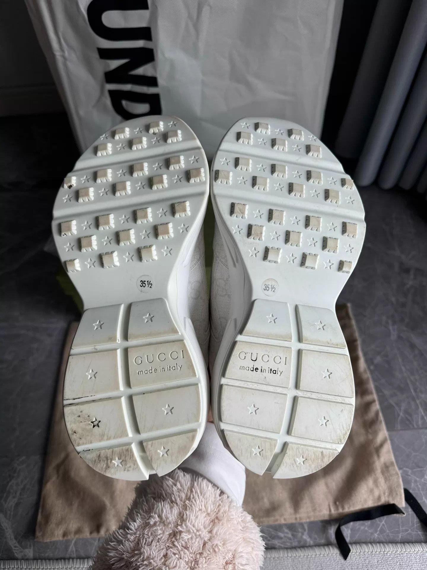 Gucci Gucci Rhyton White GG 35.5 Sneaker Size US 5 / IT 35 - 5 Thumbnail