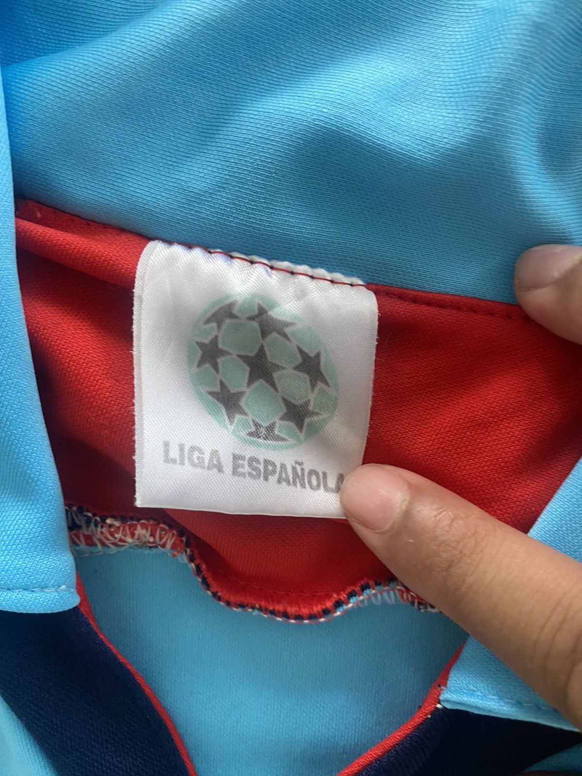 Vintage VINTAGE CELTA VIGO LIGA ESPANOLA CITROEN JERSEY BOOTLEG Size US L / EU 52-54 / 3 - 3 Thumbnail