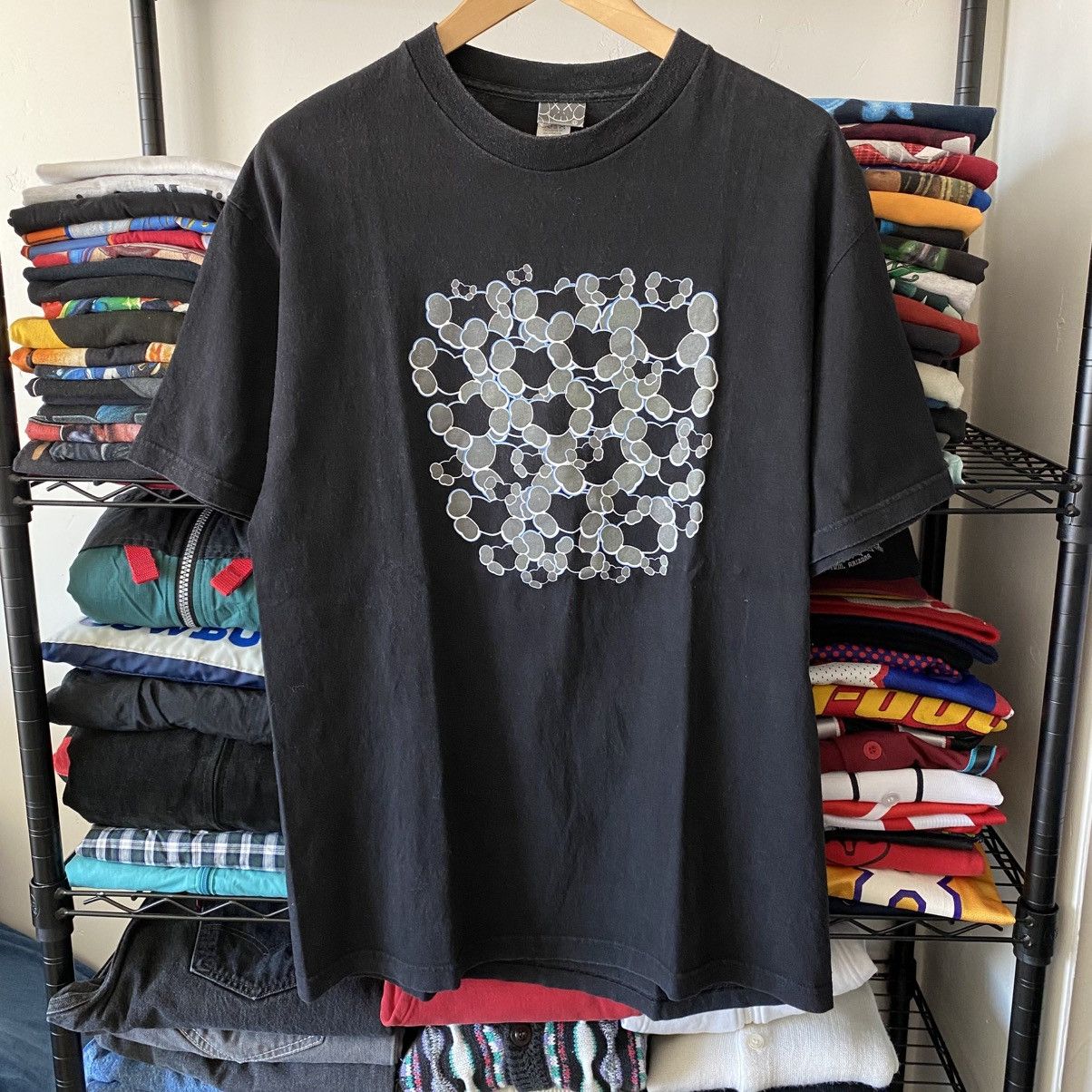 Kaws Vintage Kaws One T-Shirt Heart Bones 2000s Made in USA Y2K Size US L / EU 52-54 / 3 - 1 Thumbnail
