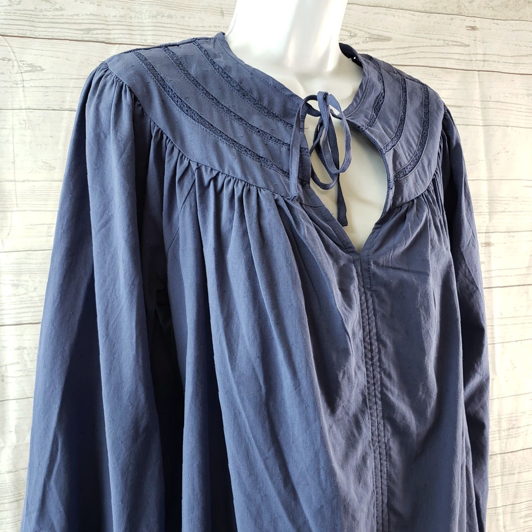 Vintage Universal Thread Womens Top XS Solid Blue Long Sleeve Cotton Blend Shirt Blouse Adults Ladies Womens Size XS / US 0-2 / IT 36-38 - 2 Thumbnail