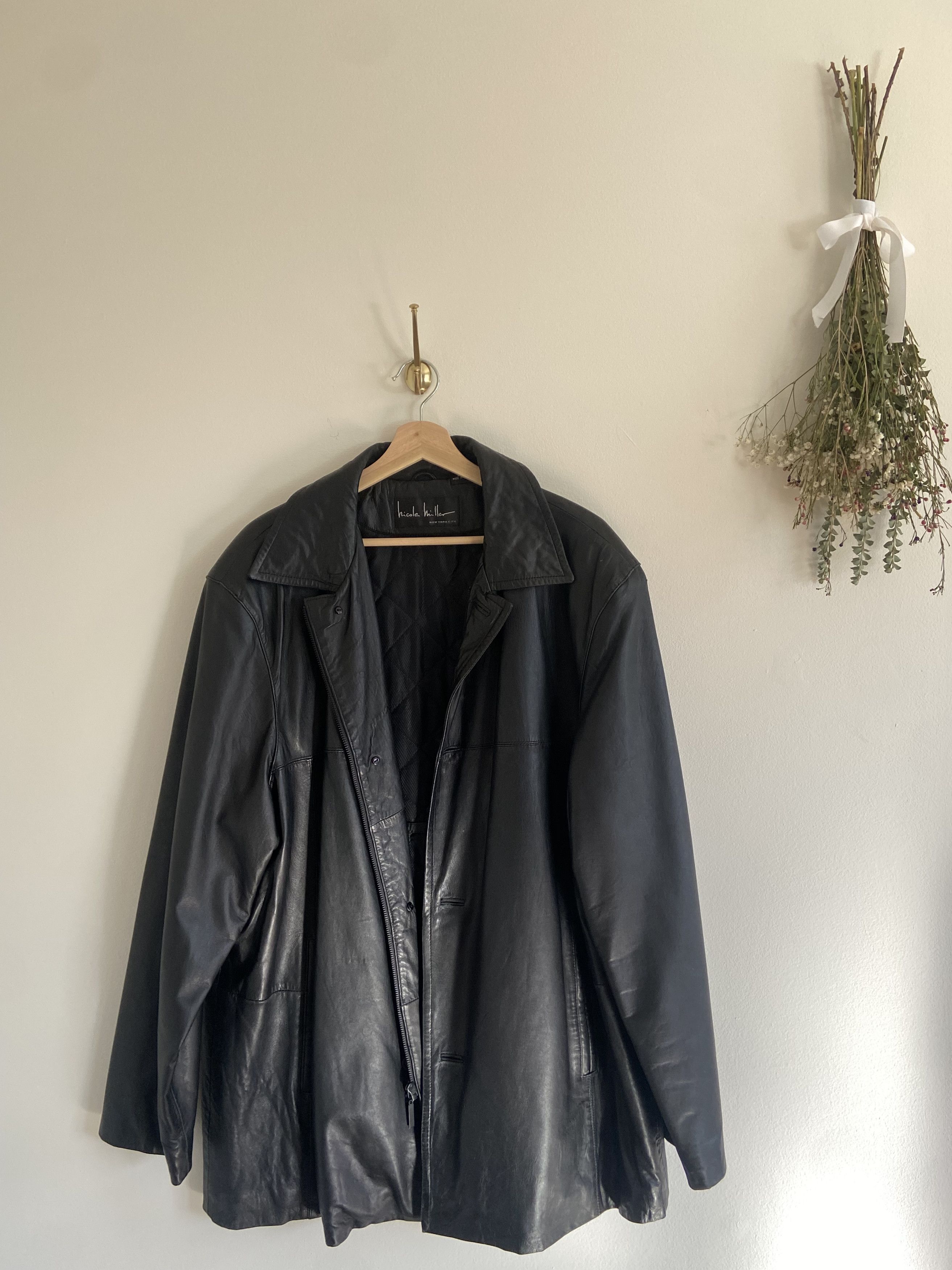 Leather Blazer (Nicole Miller) 90s vintage genuine Leather