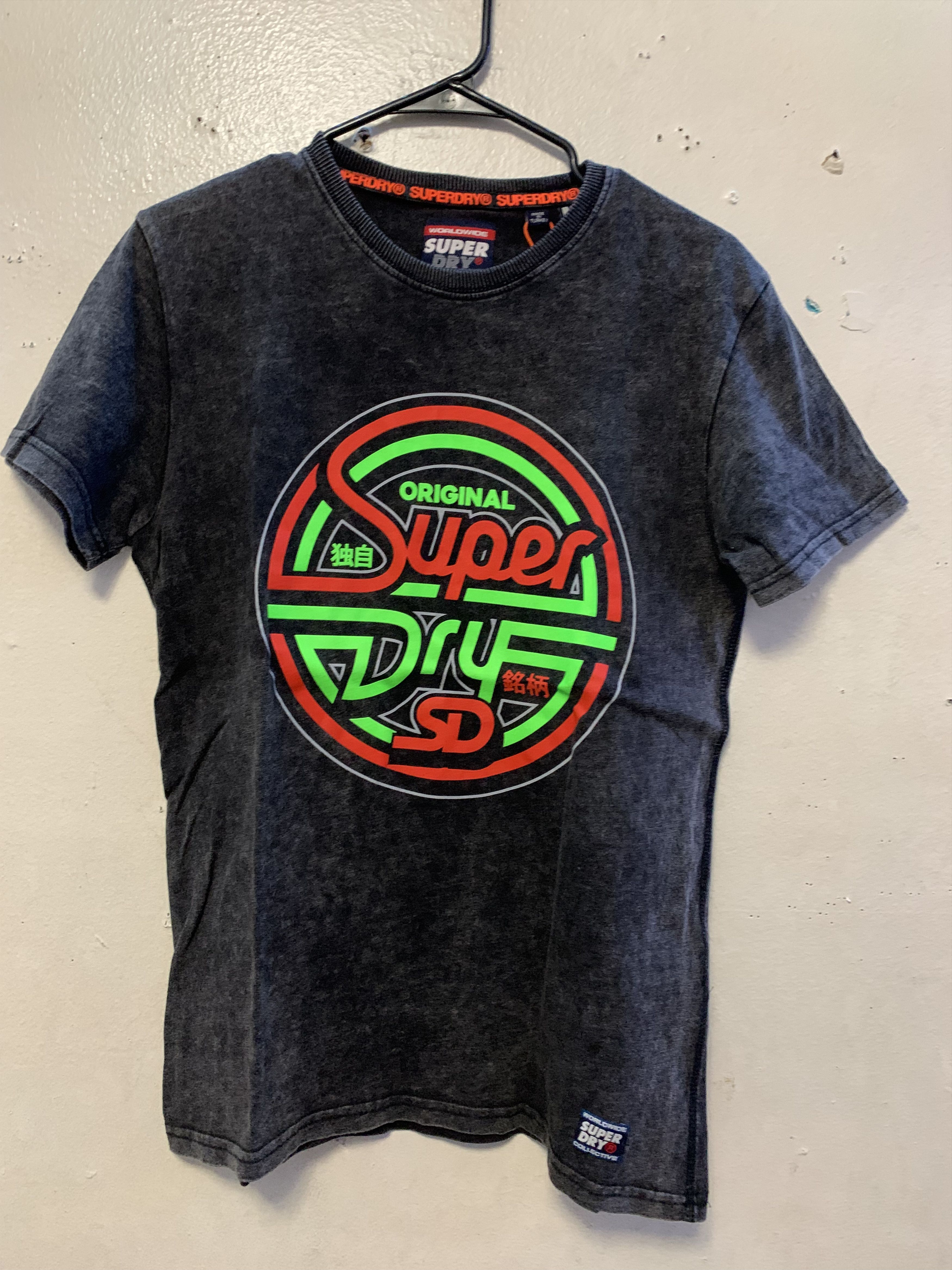 Superdry SUPERDRY Neon Tee ⊛ GREY/RED/GREEN ⊛ New Size US M / EU 48-50 / 2 - 5 Thumbnail