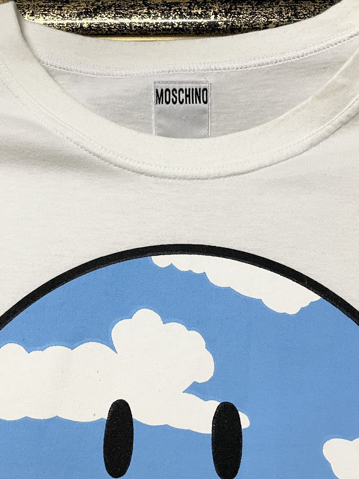 Moschino Vintage Designer Moschino Cloud Art Smiley Face Graphic Tee Size US M / EU 48-50 / 2 - 6 Thumbnail