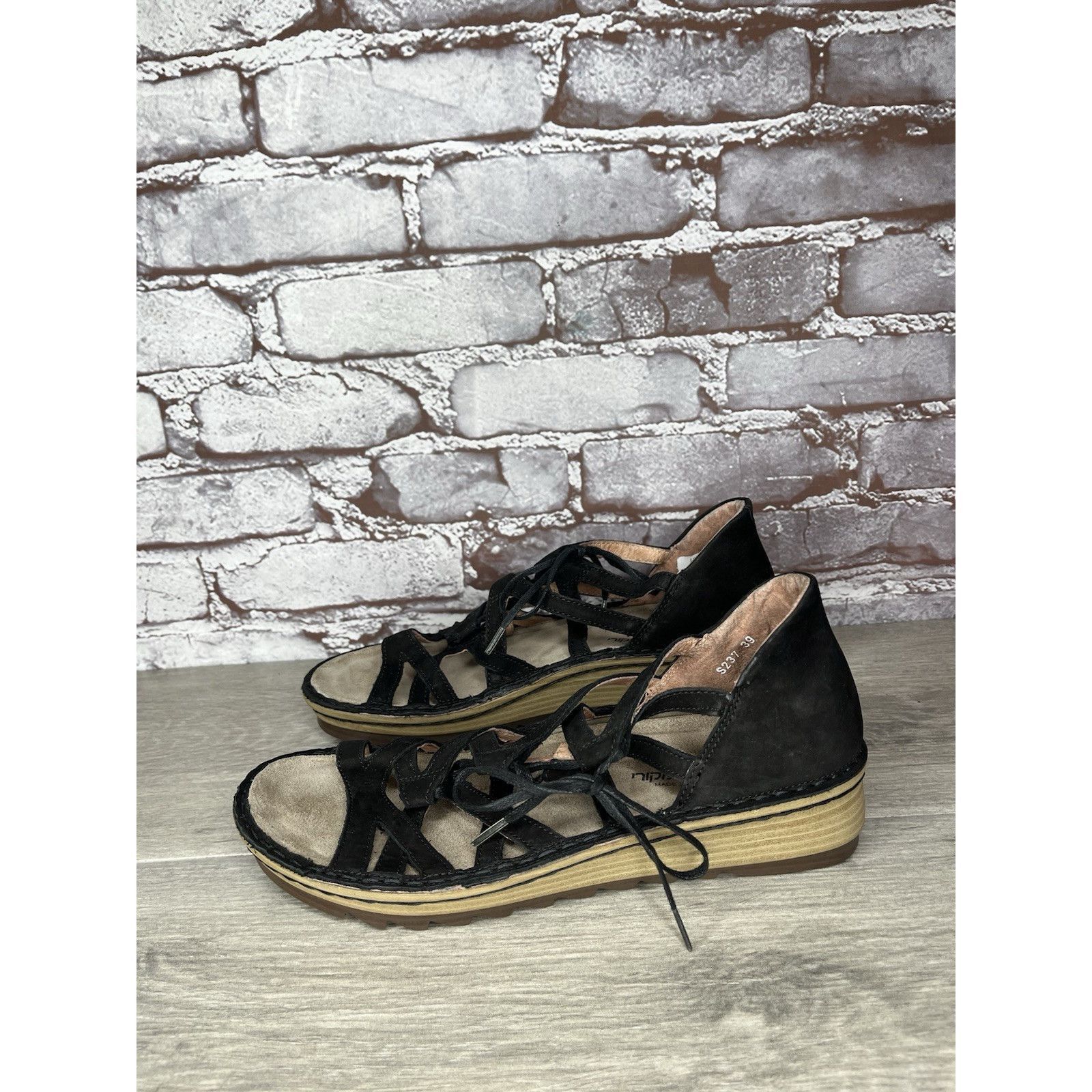 Nat Nast Naot Black Suede Leather Lace Up Open Toe Wedge Sandals Wome Size US 8.5 / IT 38.5 - 13 Thumbnail