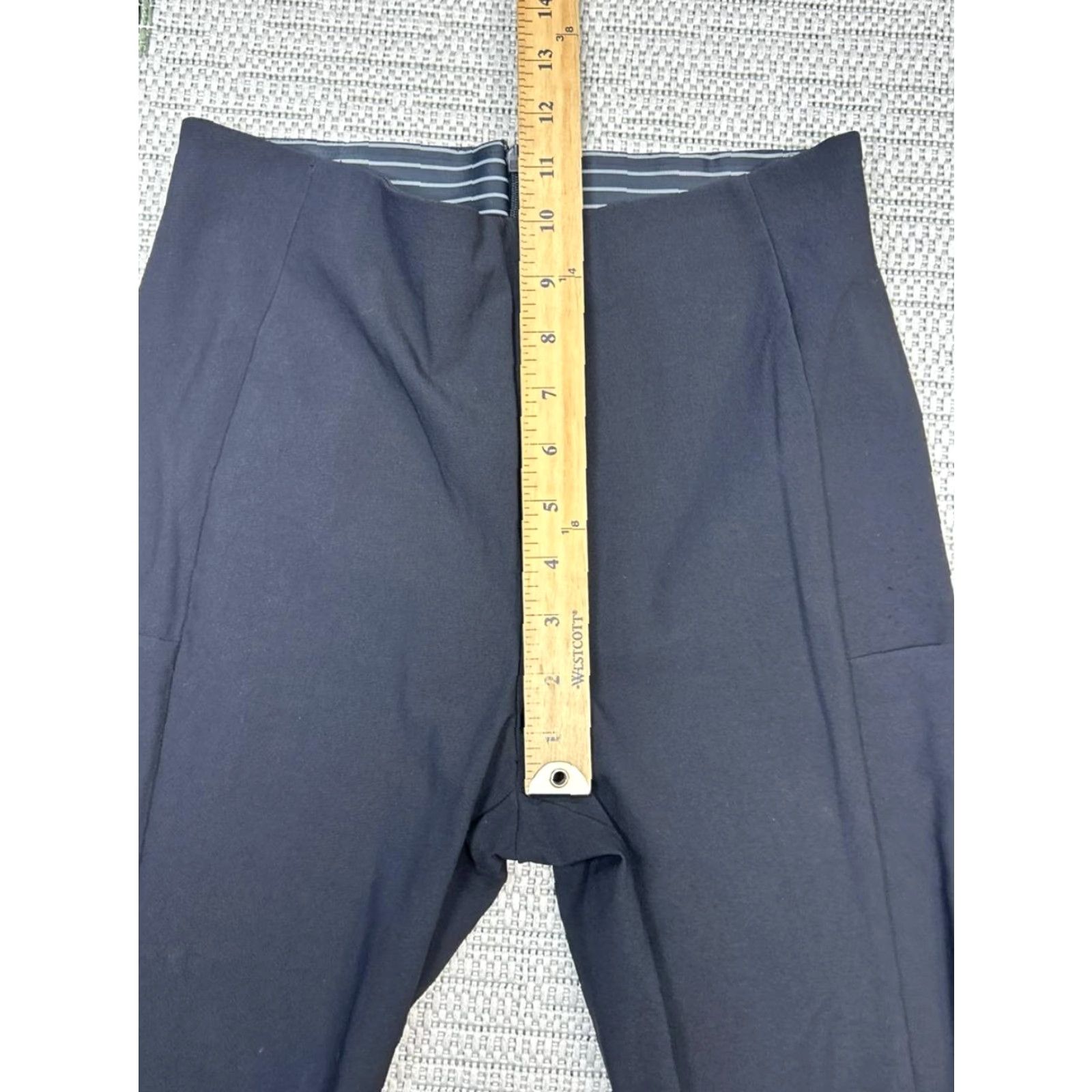 Athleta Athleta Pants Womens 2 Black Slim Ankle Athleisure Running Walking Slimming Shoes? Size 26" / US 2 / IT 38 - 5 Thumbnail