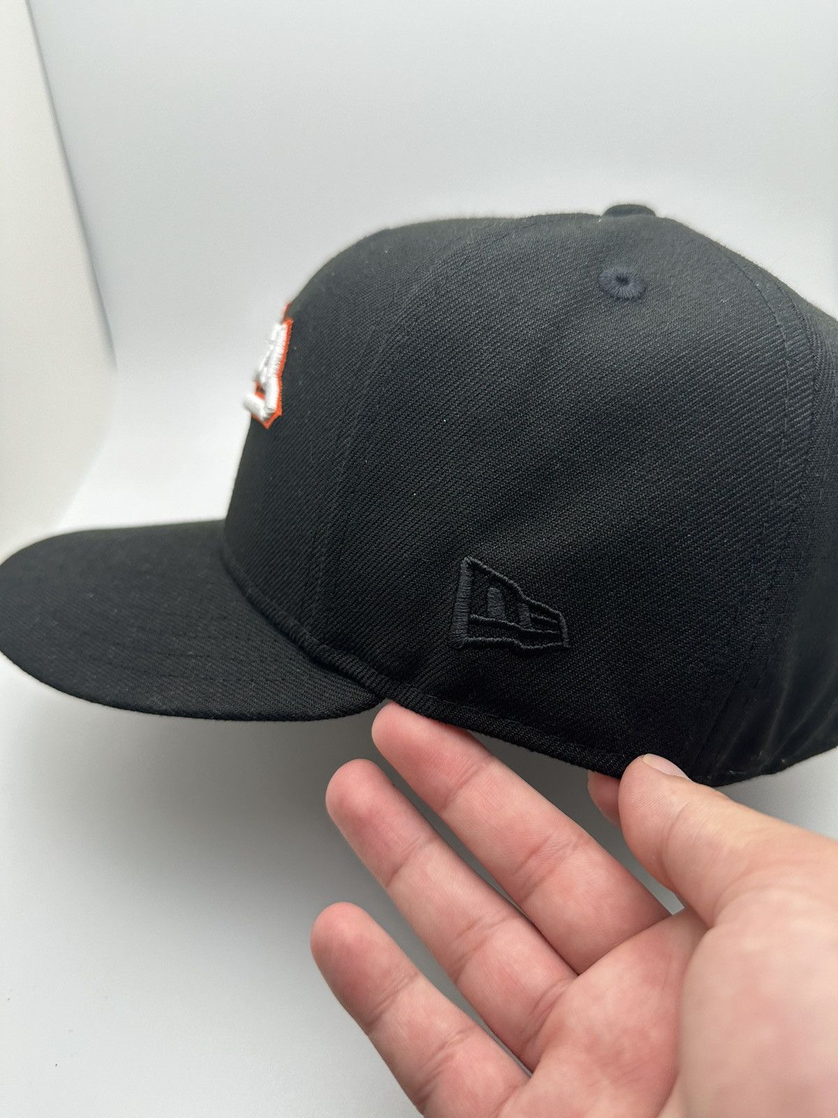 Hat Club × Lids × New Era Cleveland Guardians Fitted 7 3/8 Size ONE SIZE - 7 Thumbnail