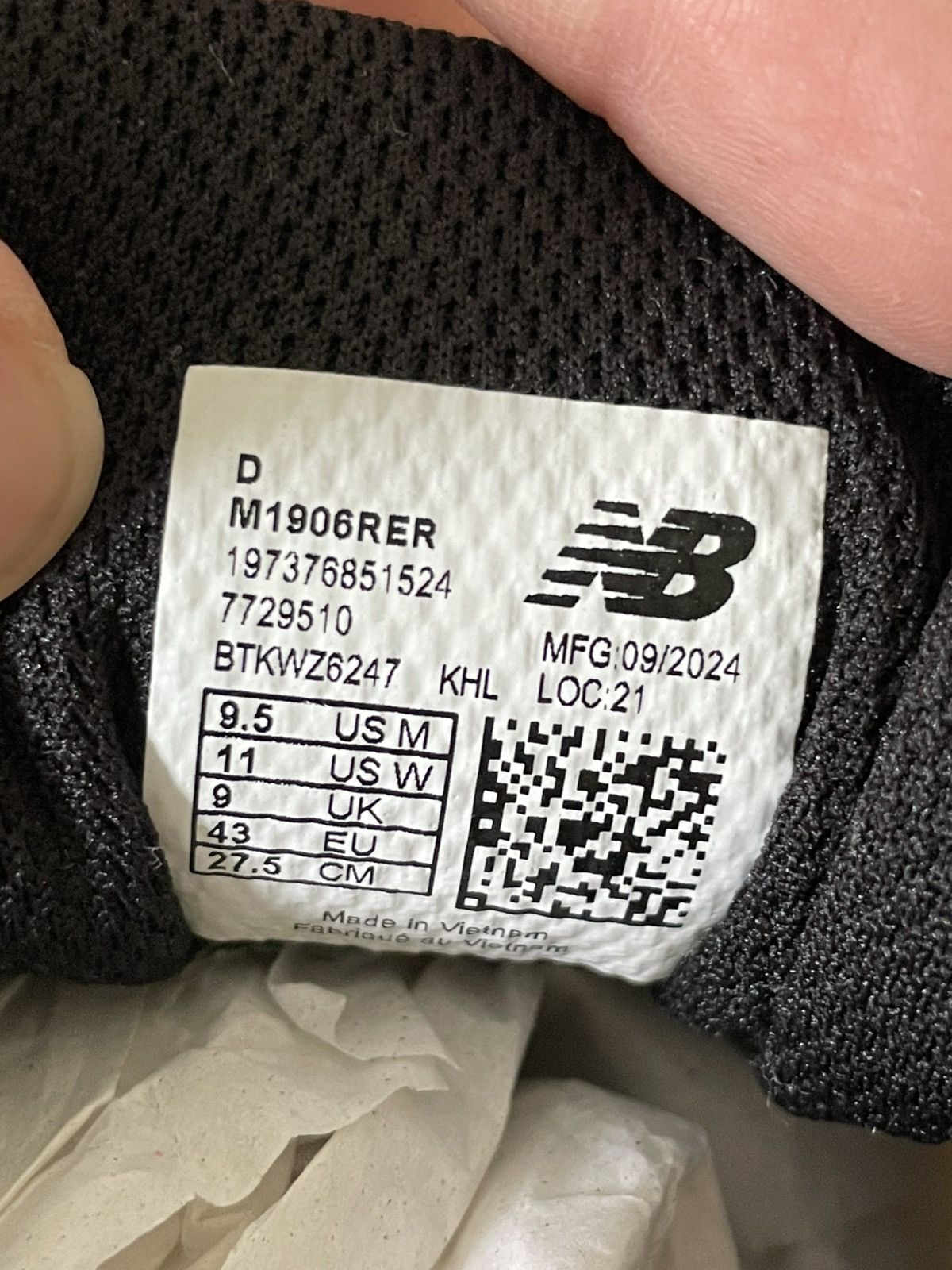 New Balance New Balance Classics NB1906 M1906RER Size US 9.5 / EU 42-43 - 10 Thumbnail
