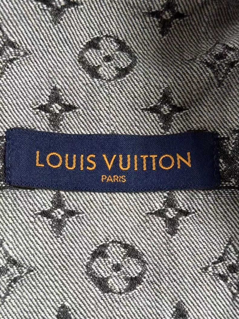 Louis Vuitton LOUIS VUITTON Co-branded black denim jacket 2501-Nextarrow Size US S / EU 44-46 / 1 - 3 Thumbnail