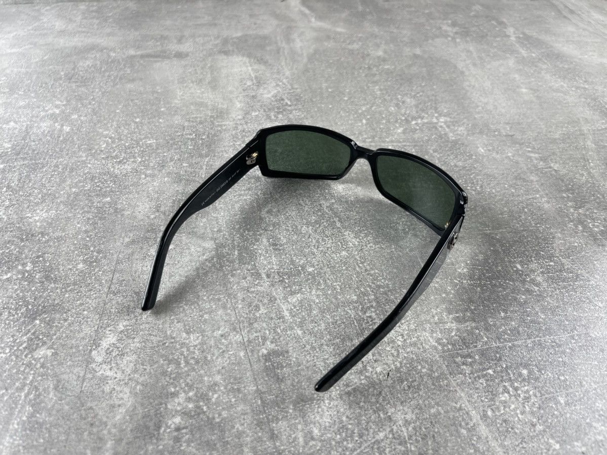 Gucci Gucci GG Black Rectangular Sunglasses Green Lens Italy Size ONE SIZE - 5 Thumbnail