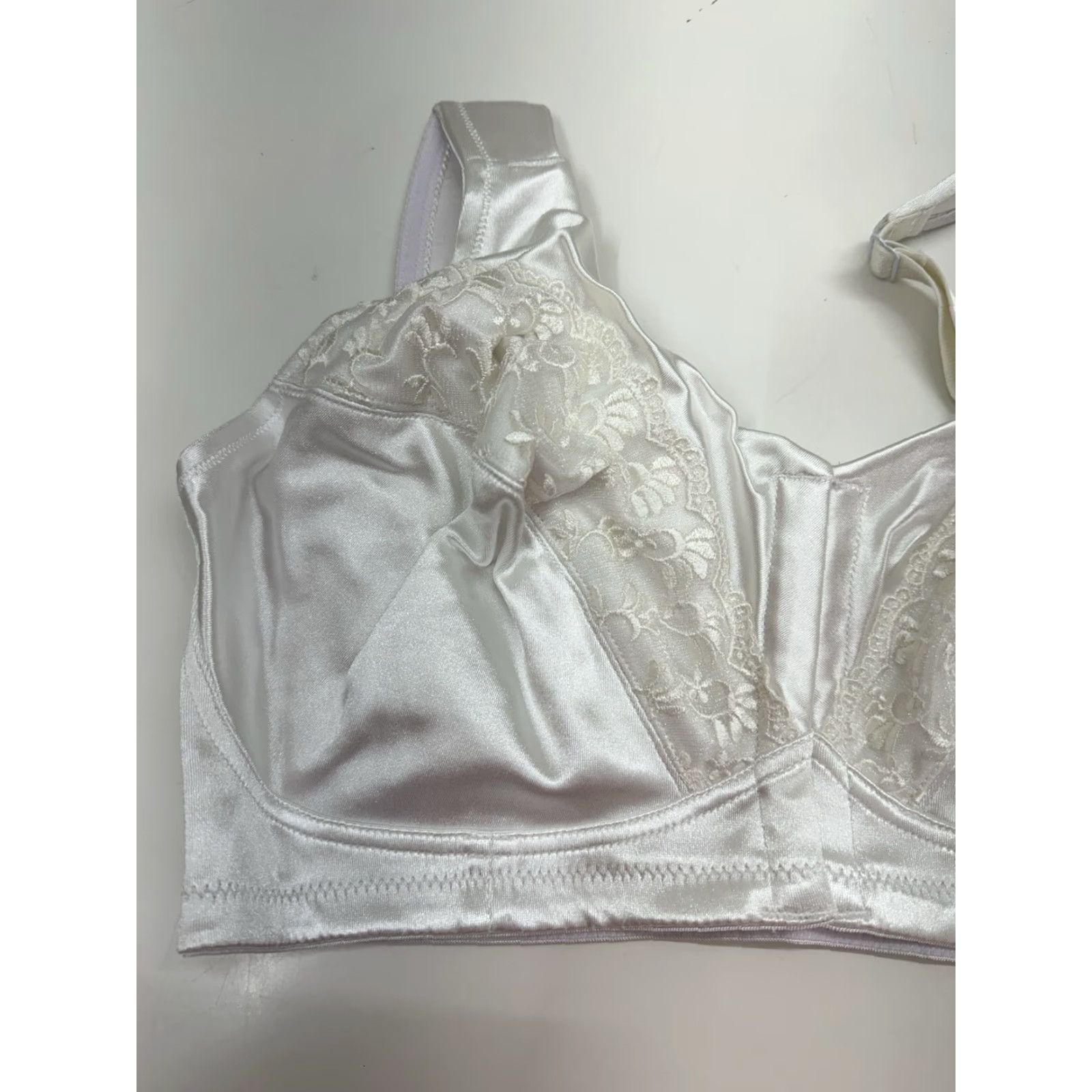 Vintage VINTAGE Plusform Bra White Front Closure 40DDD 40F NWTs Womens Adjustable Strap Front Clasp Push-Up Shaping Modern? Size ONE SIZE - 2 Thumbnail