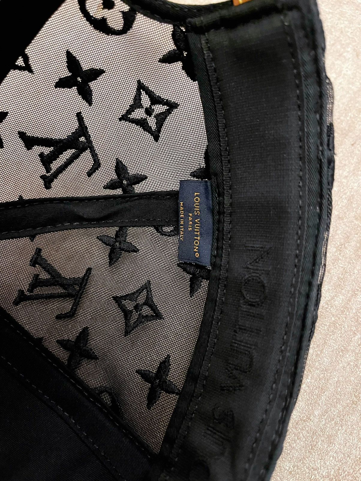 Louis Vuitton Louis Vuitton Fishnet Hat Collection Size ONE SIZE - 8 Thumbnail