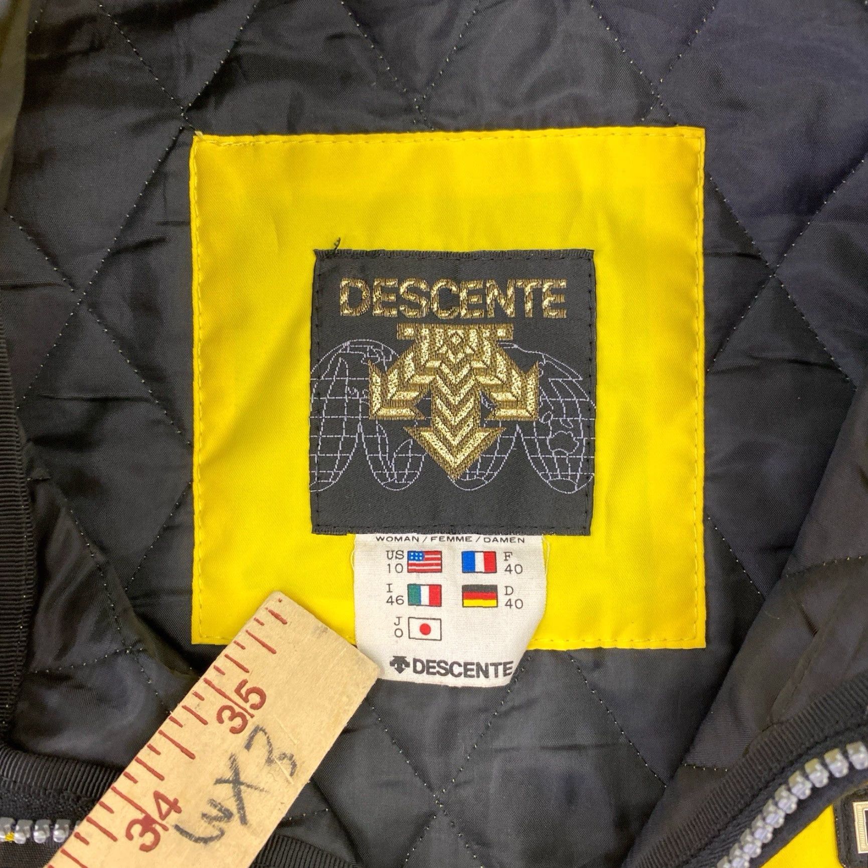 Vintage **VINTAGE DESCENTE YELLOW SNOW JACKET Women's 10** User: Vintage Descente Yellow Snow Jacket Women's Size 10 Size L / US 10 / IT 46 - 4 Thumbnail