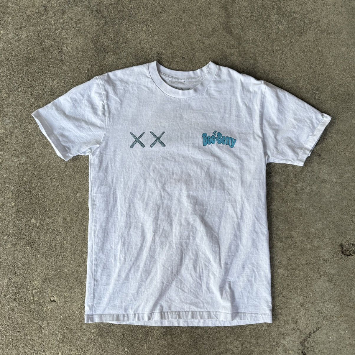 Kaws KAWS X BooBerry Ghost Tee Size Medium Size US M / EU 48-50 / 2 - 1 Thumbnail