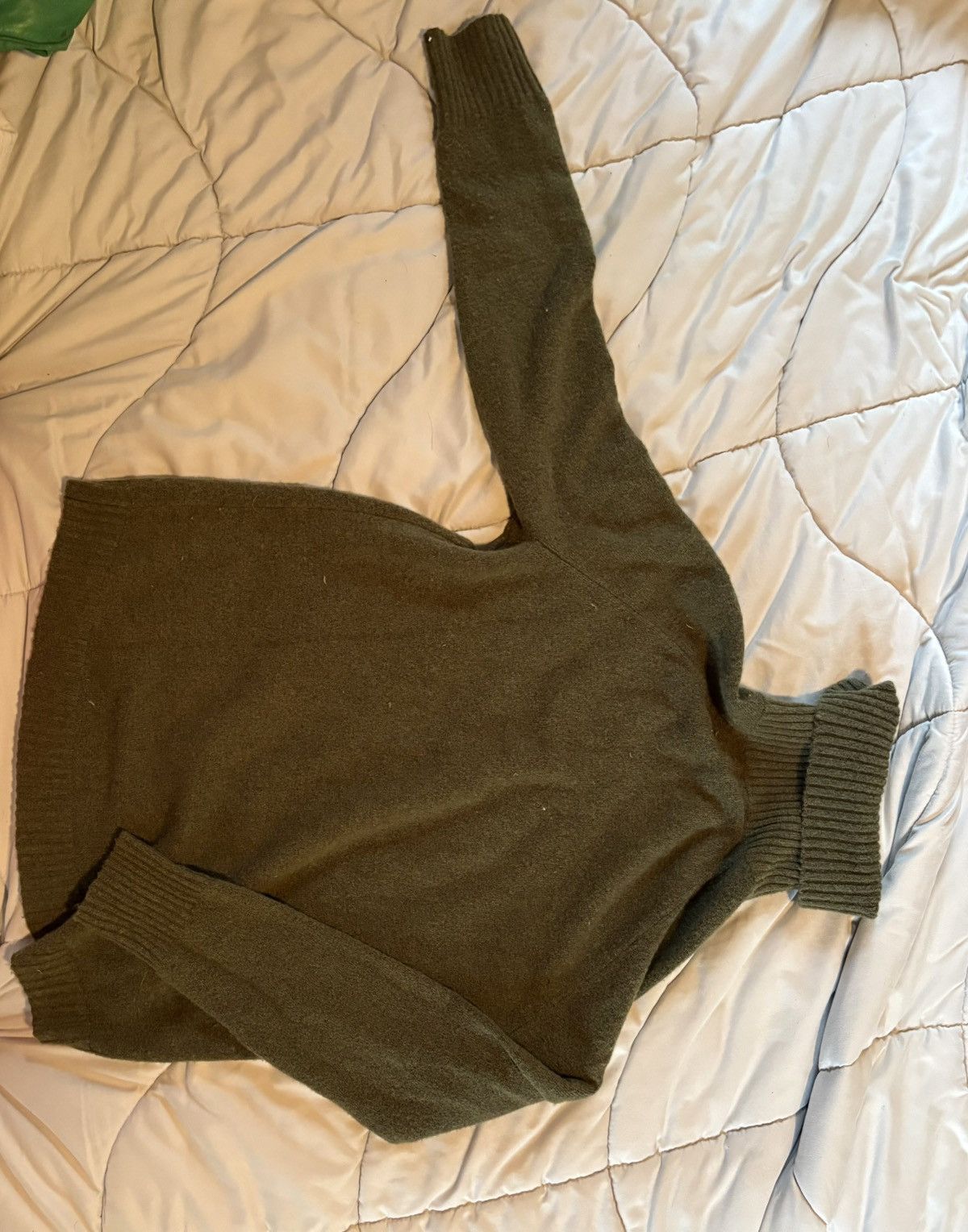 J.Crew J. Crew Green Turtleneck Sweater Size S / US 4 / IT 40 - 2 Thumbnail