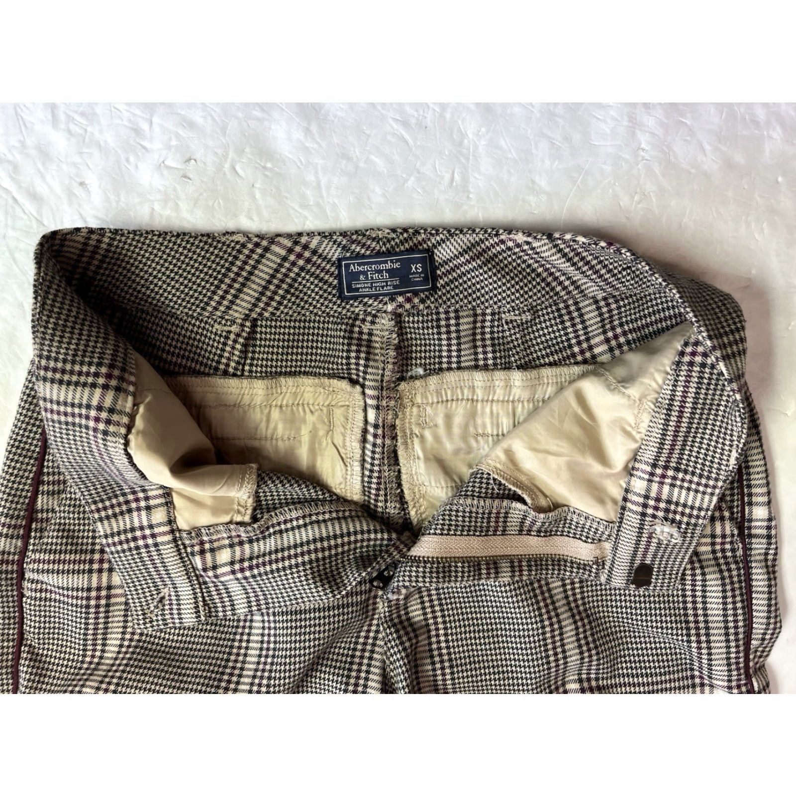Abercrombie & Fitch Abercrombie & Fitch Pants Women's XS Plaid Brown High Rise Flare Inseam 25 in Casual Dress Pants Size 26" / US 2 / IT 38 - 7 Thumbnail