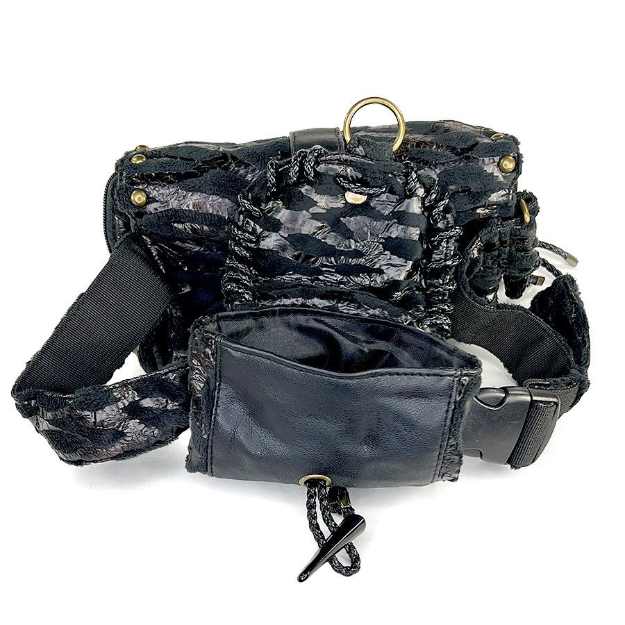 Tornado Mart Tornado Mart Vintage Black Faux Fur/Leather Dbl Fanny Pack Size ONE SIZE - 6 Thumbnail