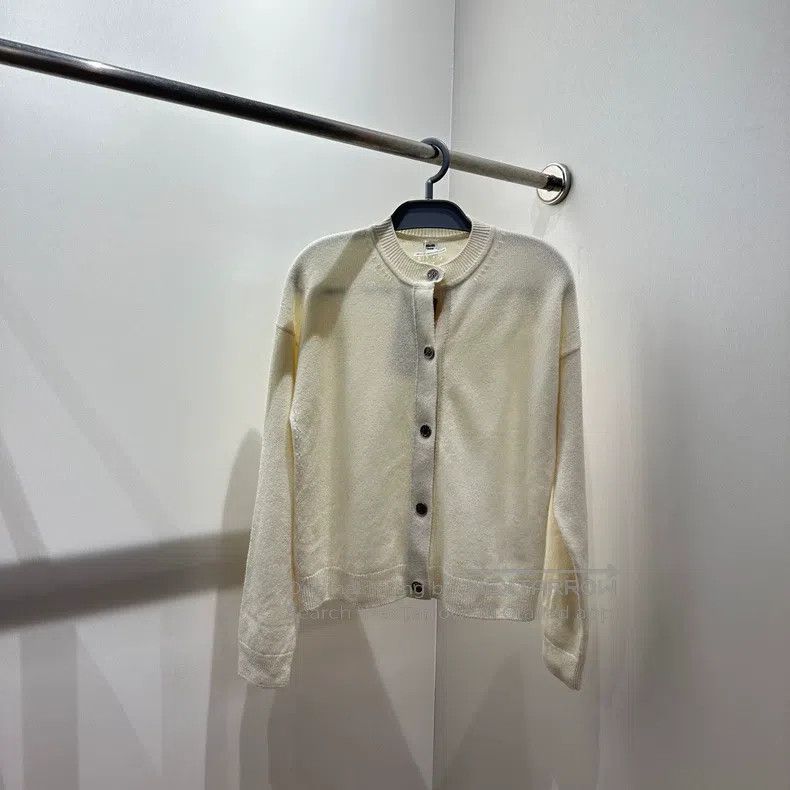 Hermes Hermes Silver Button 26 Gauge Cashmere Knit Cardigan Size XXS / US 00 / IT 34 - 1 Thumbnail