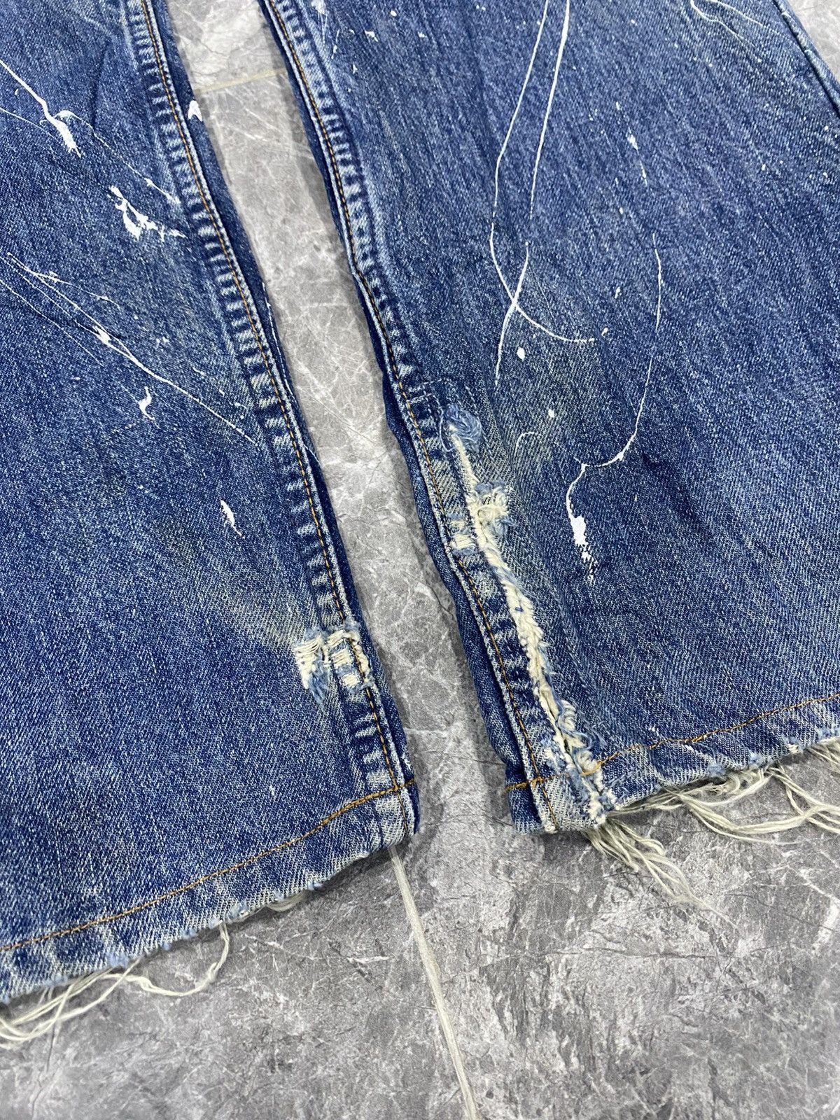 Levi's Vintage Clothing Vintage Levi’s 519 Distressed Denim Jeans Size US 30 / EU 46 - 6 Thumbnail