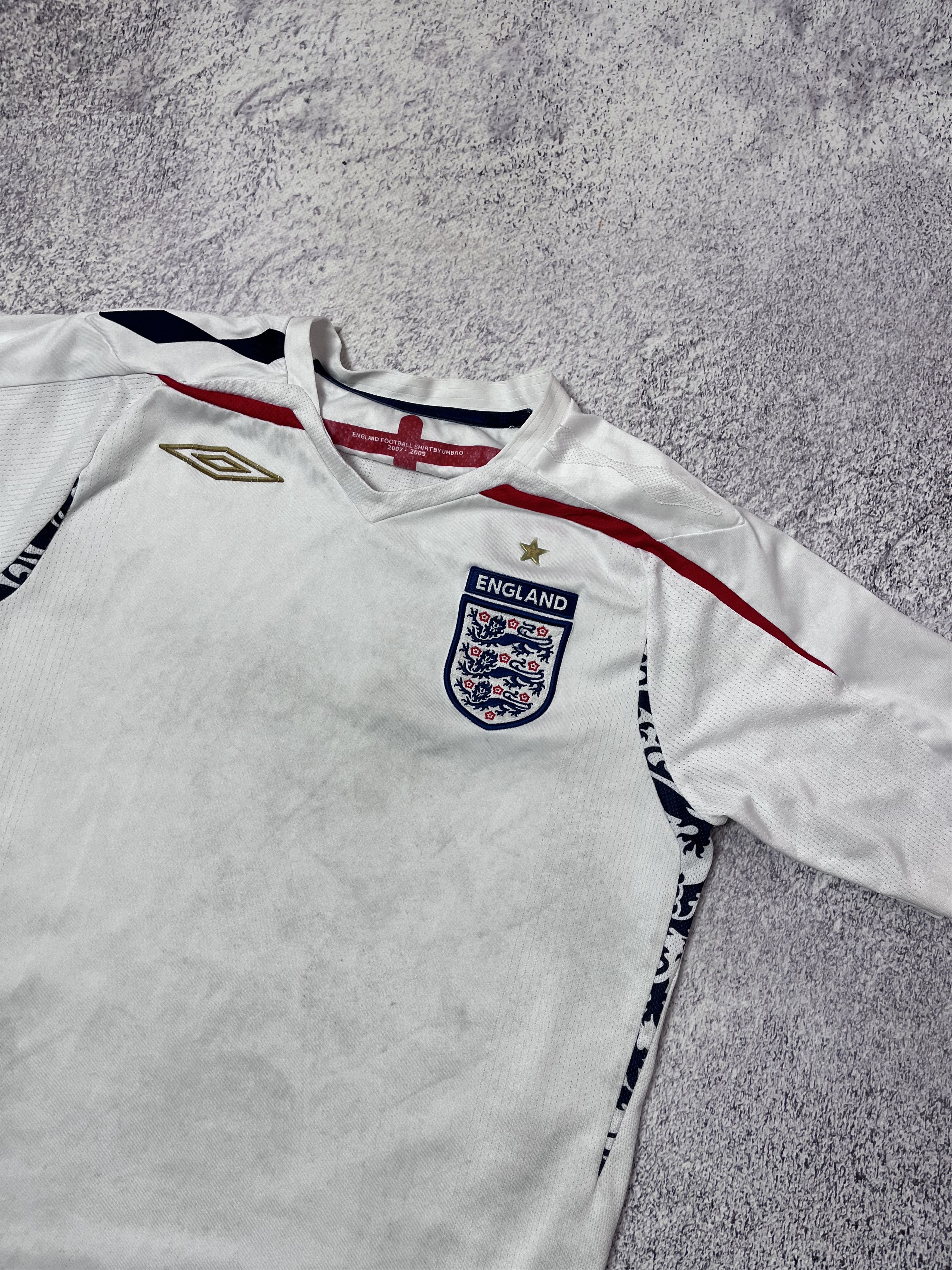 Umbro Vintage mens soccer jersey England Umbro size S Size US S / EU 44-46 / 1 - 5 Thumbnail