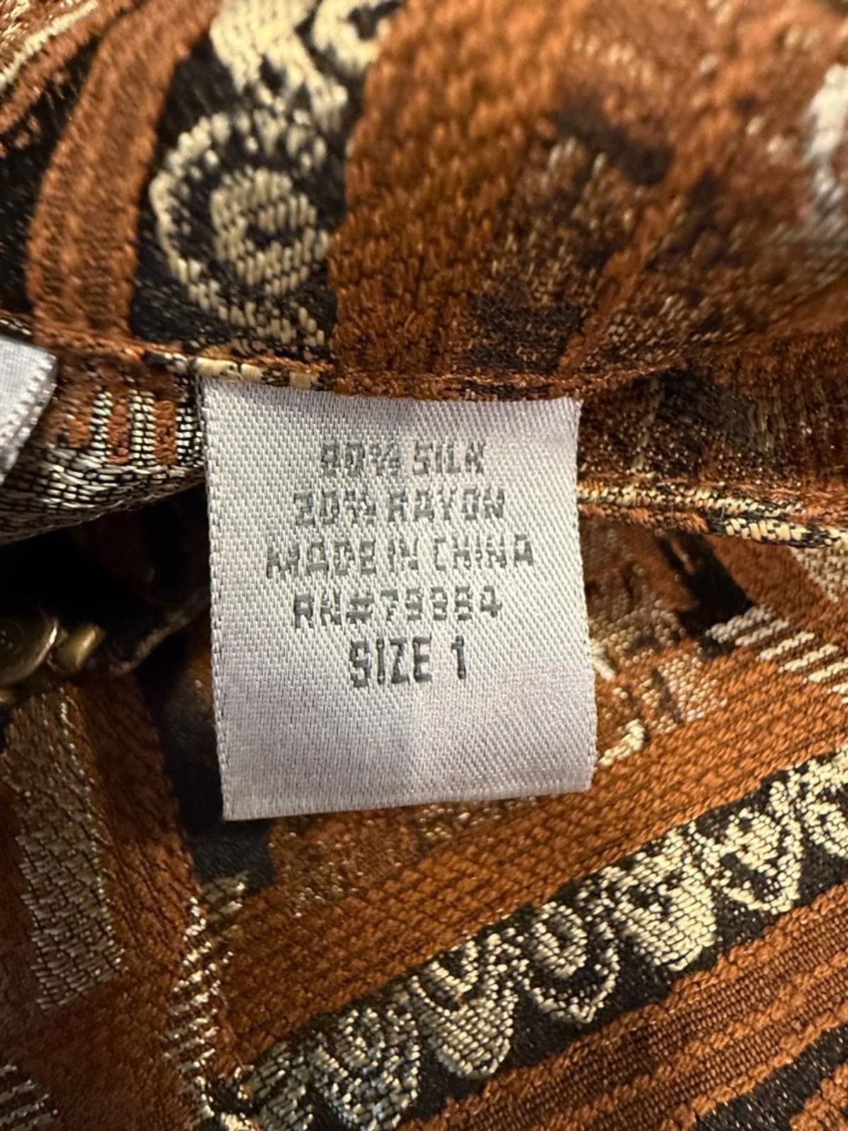 Other Chico’s silk blend jacket ornate Italian archways SZ 1/SM Size S / US 4 / IT 40 - 6 Thumbnail