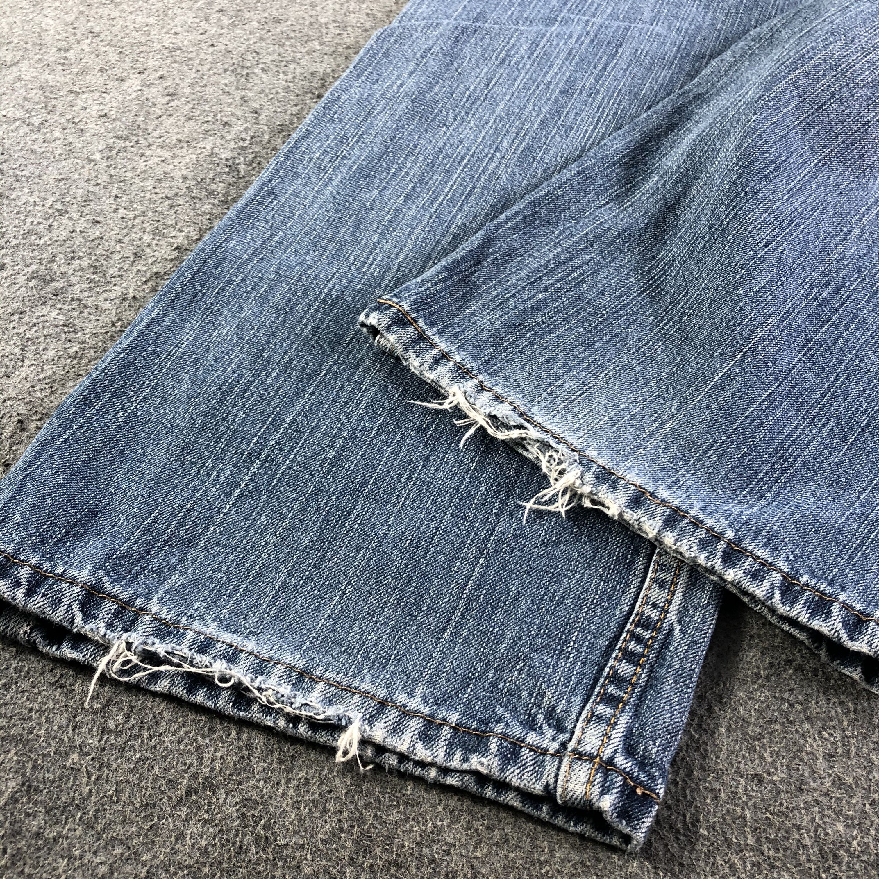Levi's Vintage Blue Wash Levis 569 Jeans-J3450 Size US 39 - 6 Thumbnail