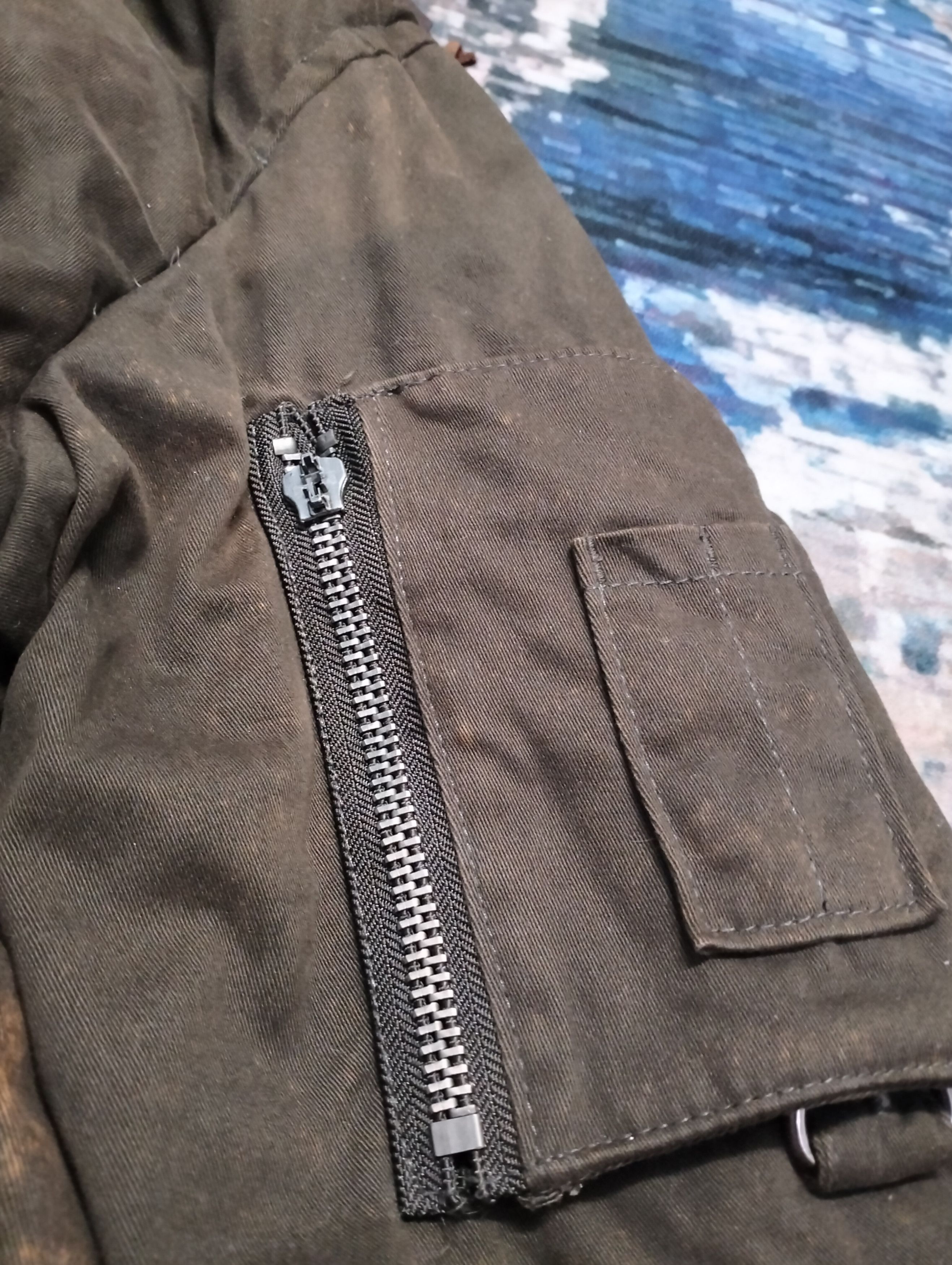 Dsquared2 Dsquared2 Fightin Dude Hooded DOWN Jacket size 50 Size US M / EU 48-50 / 2 - 7 Thumbnail