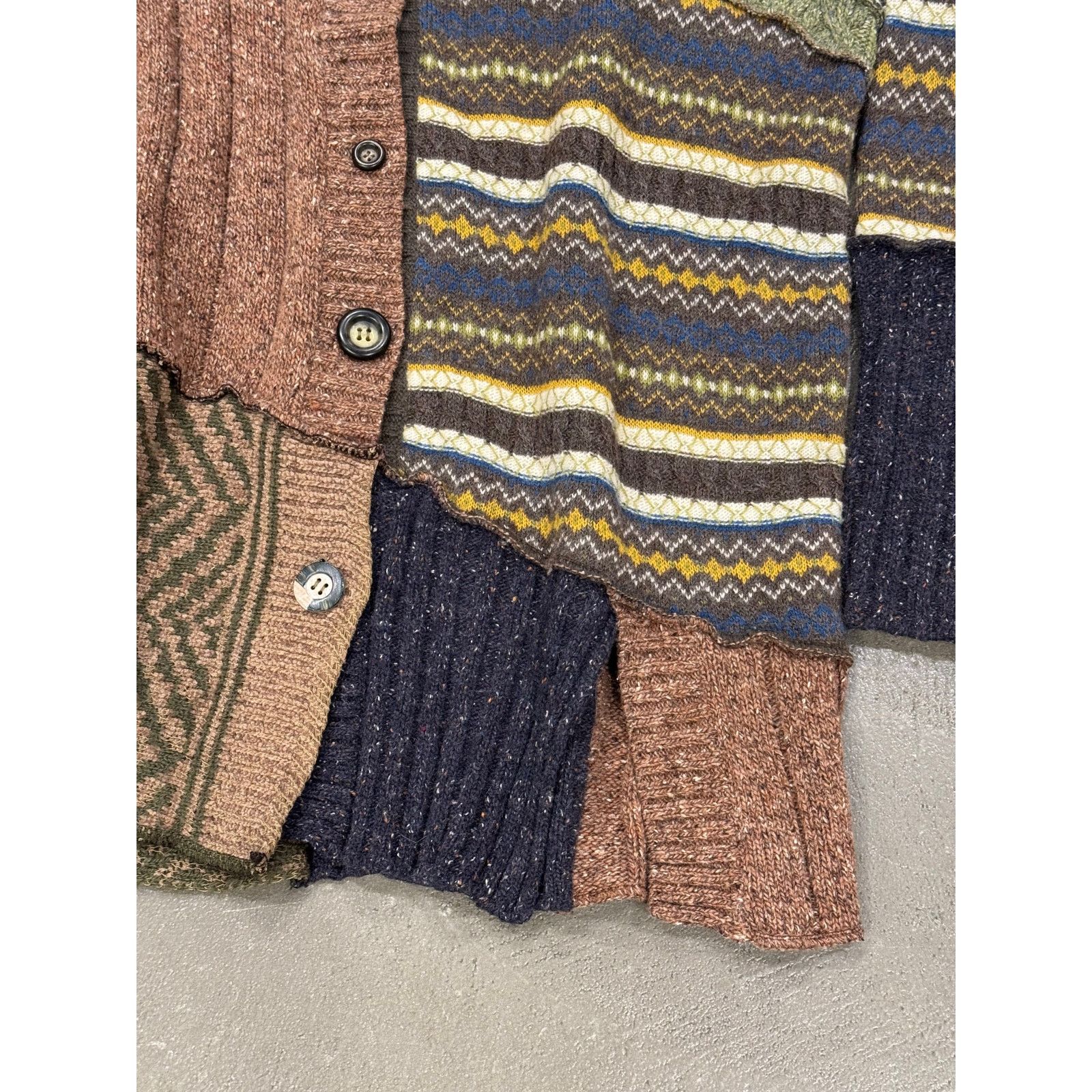 Dolce & Gabbana A/W1996 Dolce & Gabbana patchwork reconstructed sweater Size M / US 6-8 / IT 42-44 - 5 Thumbnail