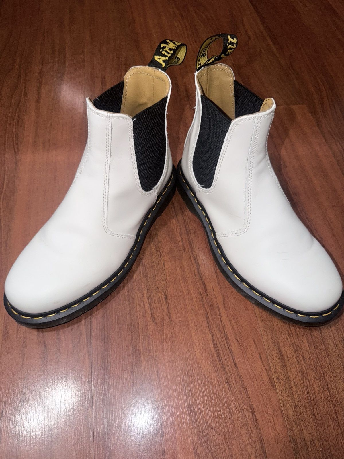 Dr. Martens Dr. Marten 2976 Chelsea White Size US 8 / EU 41 - 5 Thumbnail
