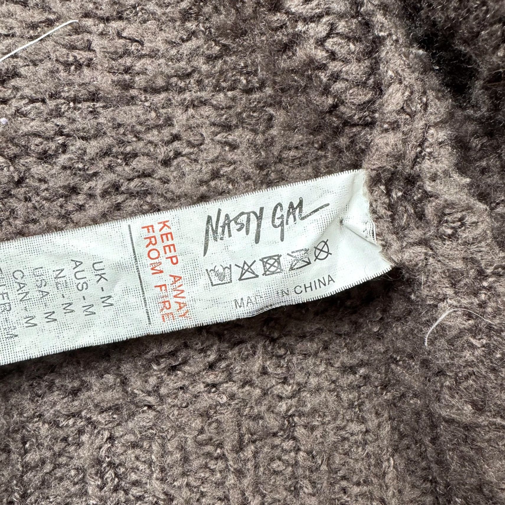 Nasty Gal Nasty Gal Cardigan Sweater M Women's Brown Knit V-Neck Button Front All Seasons Cozy Lightweight Academia/Grandpa Style（Cardigan） Size M / US 6-8 / IT 42-44 - 6 Thumbnail