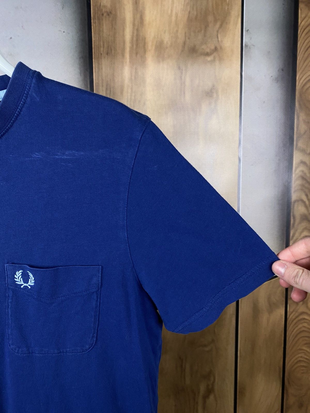 Fred Perry 🌱T-Shirt Fred Perry Mini Logo Tee🌱 Size US M / EU 48-50 / 2 - 5 Thumbnail