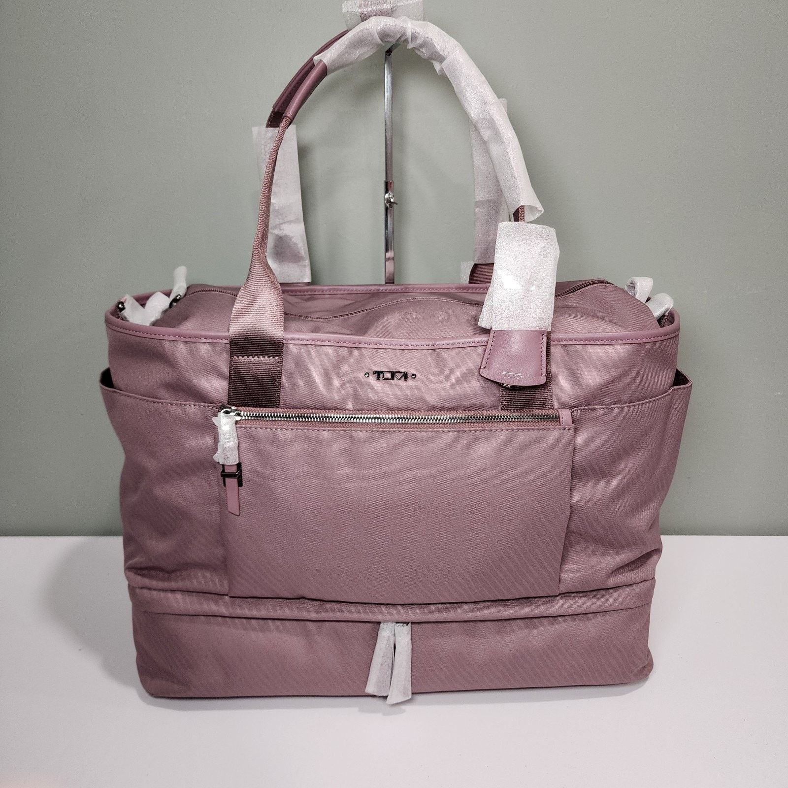 Tumi Tumi Voyageur CARLYN 17.25” Weekender Tote Duffel HEATHER Size ONE SIZE - 1 Thumbnail