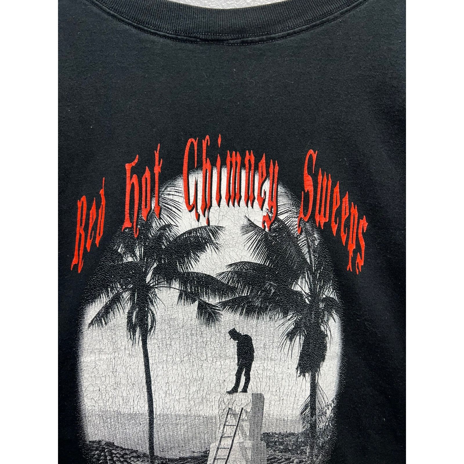 Fruit Of The Loom Vintage Chimney Sweeps Shirt Red Hot Black Graphic Tee 90s L Size US L / EU 52-54 / 3 - 7 Thumbnail