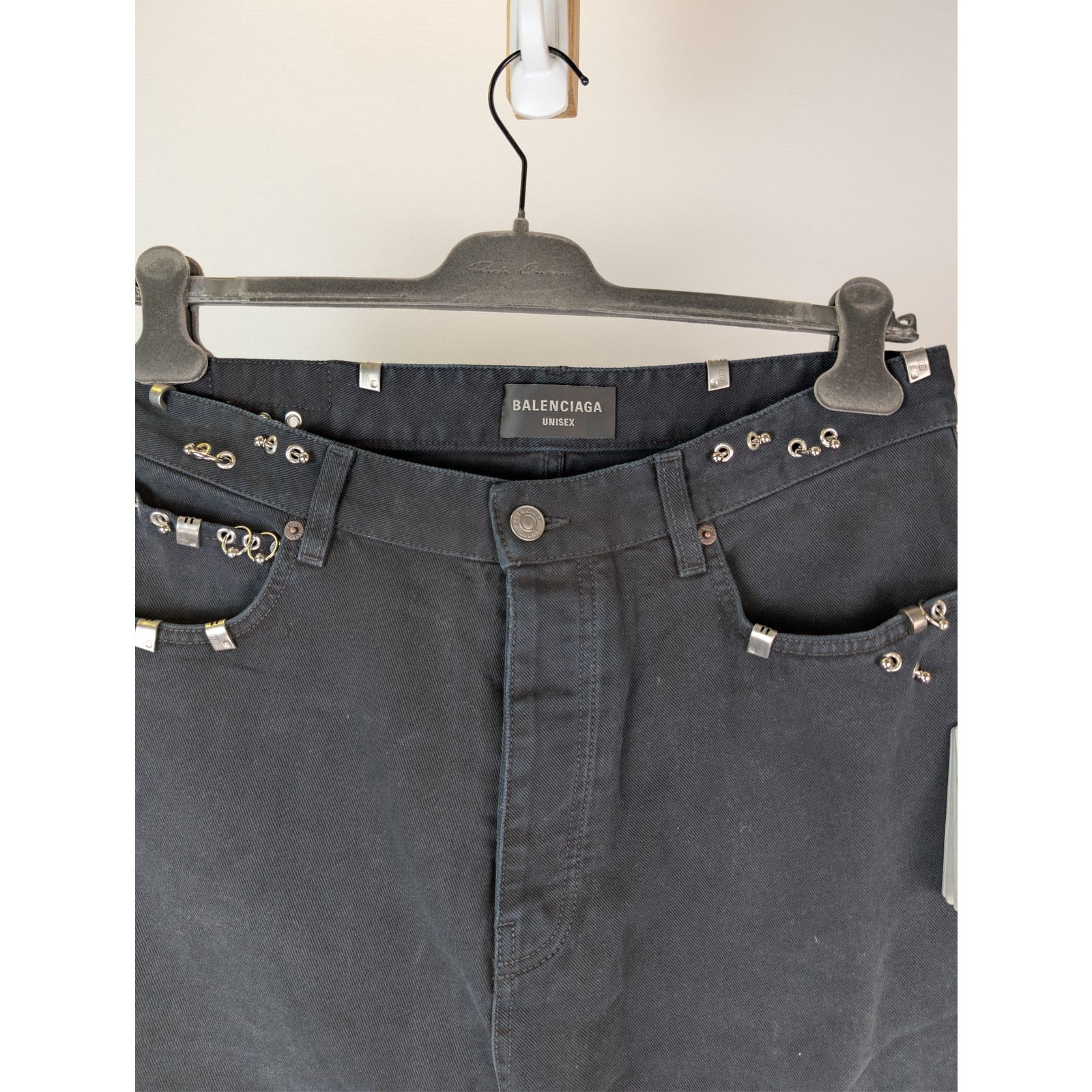 Balenciaga o1rshd1 Q:2 / Left Hand Denim Pierced Baggy Pants in Black Size US 32 / EU 48 - 6 Thumbnail