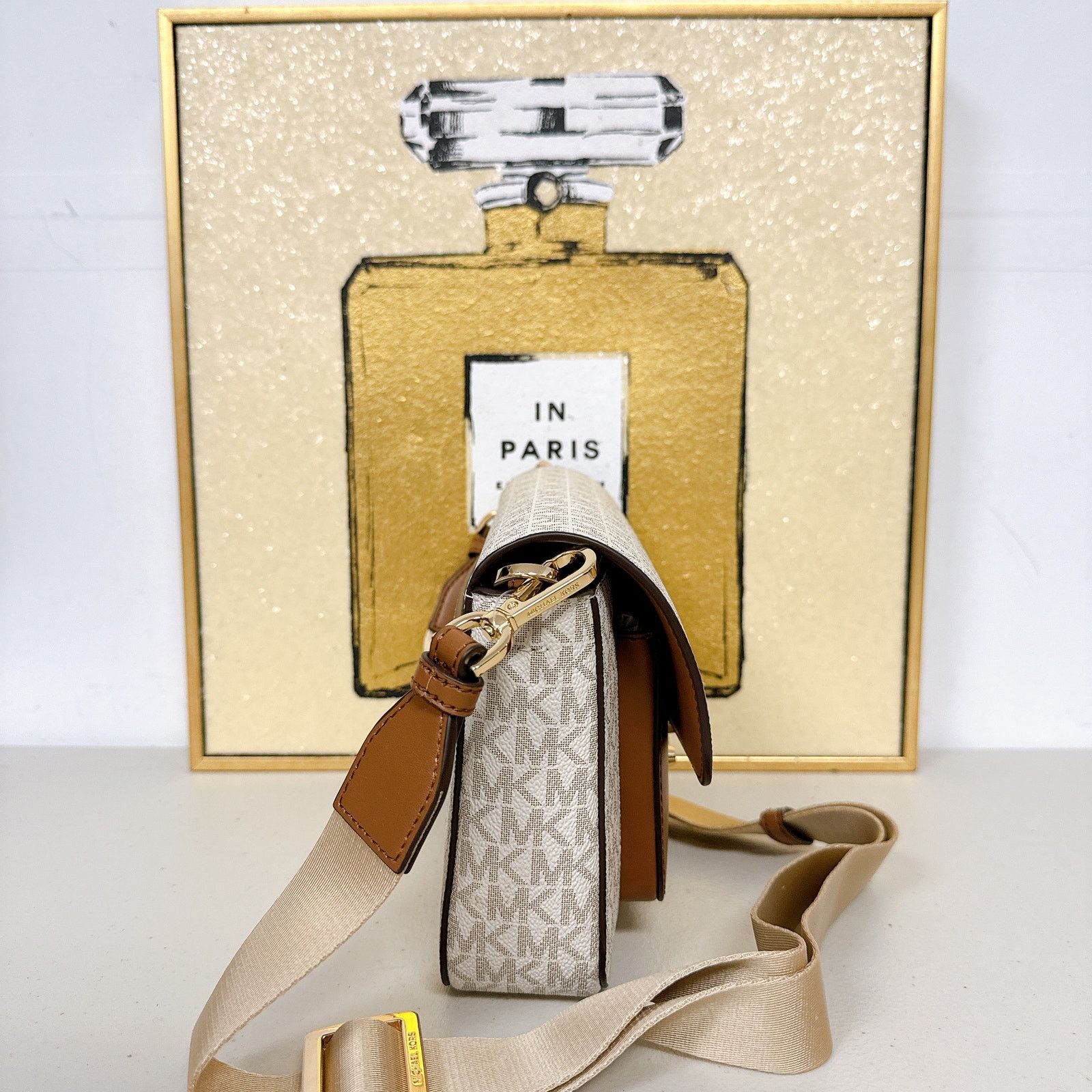 Michael Kors Michael Kors 35T2GS9M2B Sloan Editor Medium Signature Logo Size ONE SIZE - 2 Thumbnail