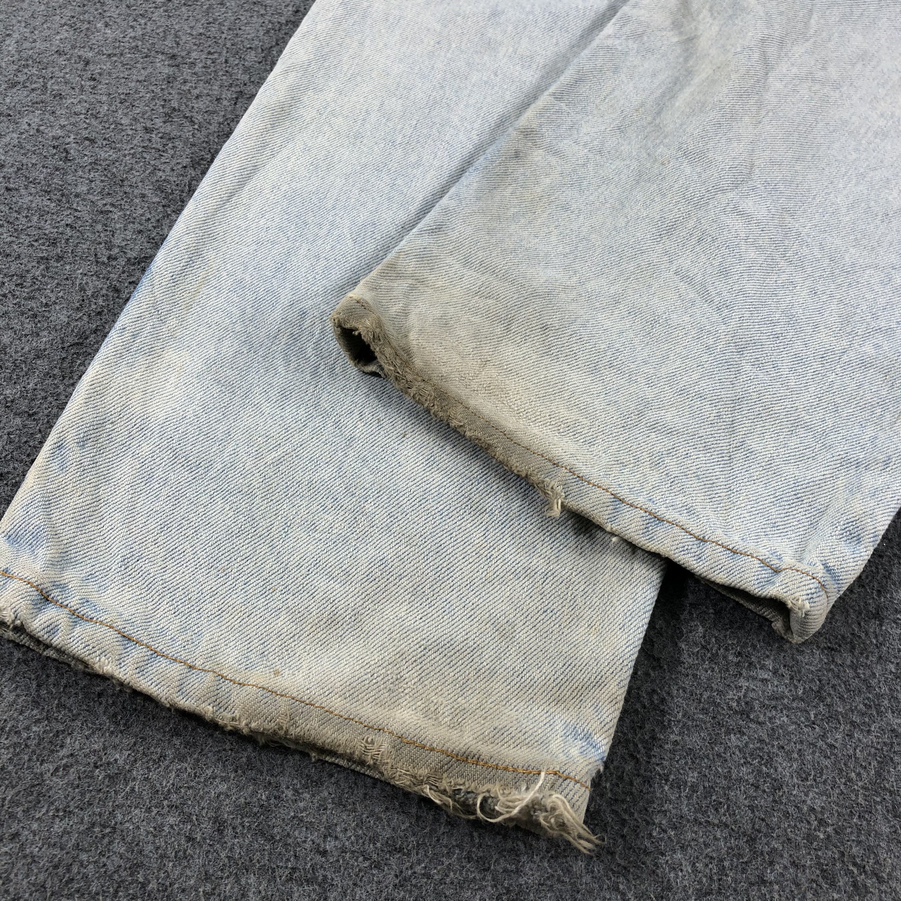 Levi's 90s Vintage Light Wash Levis 555 Jeans-J2375 Size US 32 / EU 48 - 6 Thumbnail
