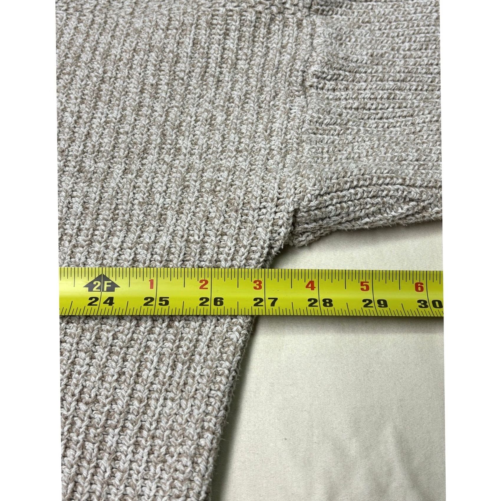 Eddie Bauer VINTAGE Eddie Bauer Mens XL Tall Beige Textured Neck Cotton Sweater Made USA Size US XL / EU 56 / 4 - 5 Thumbnail