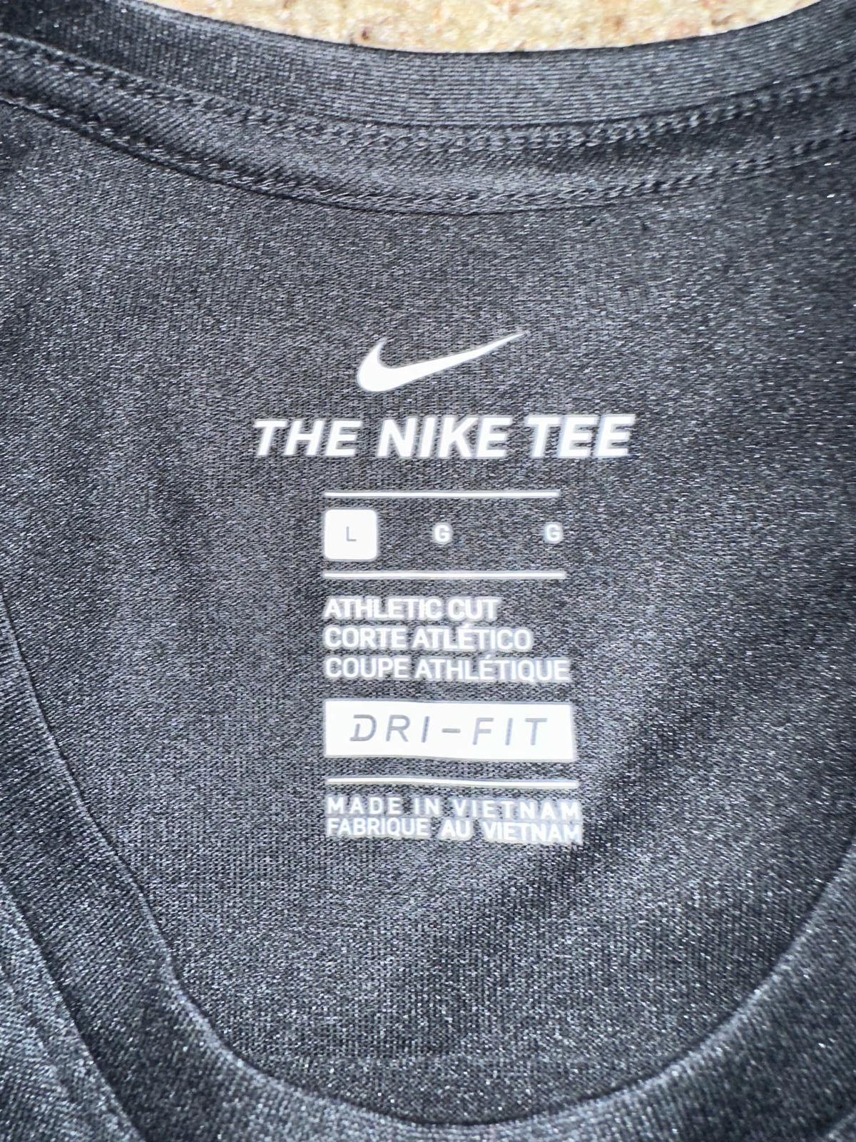 Nike Nike Womens Team Canada Hockey Short Sleeve Black T-Shirt Size L / US 10 / IT 46 - 3 Thumbnail