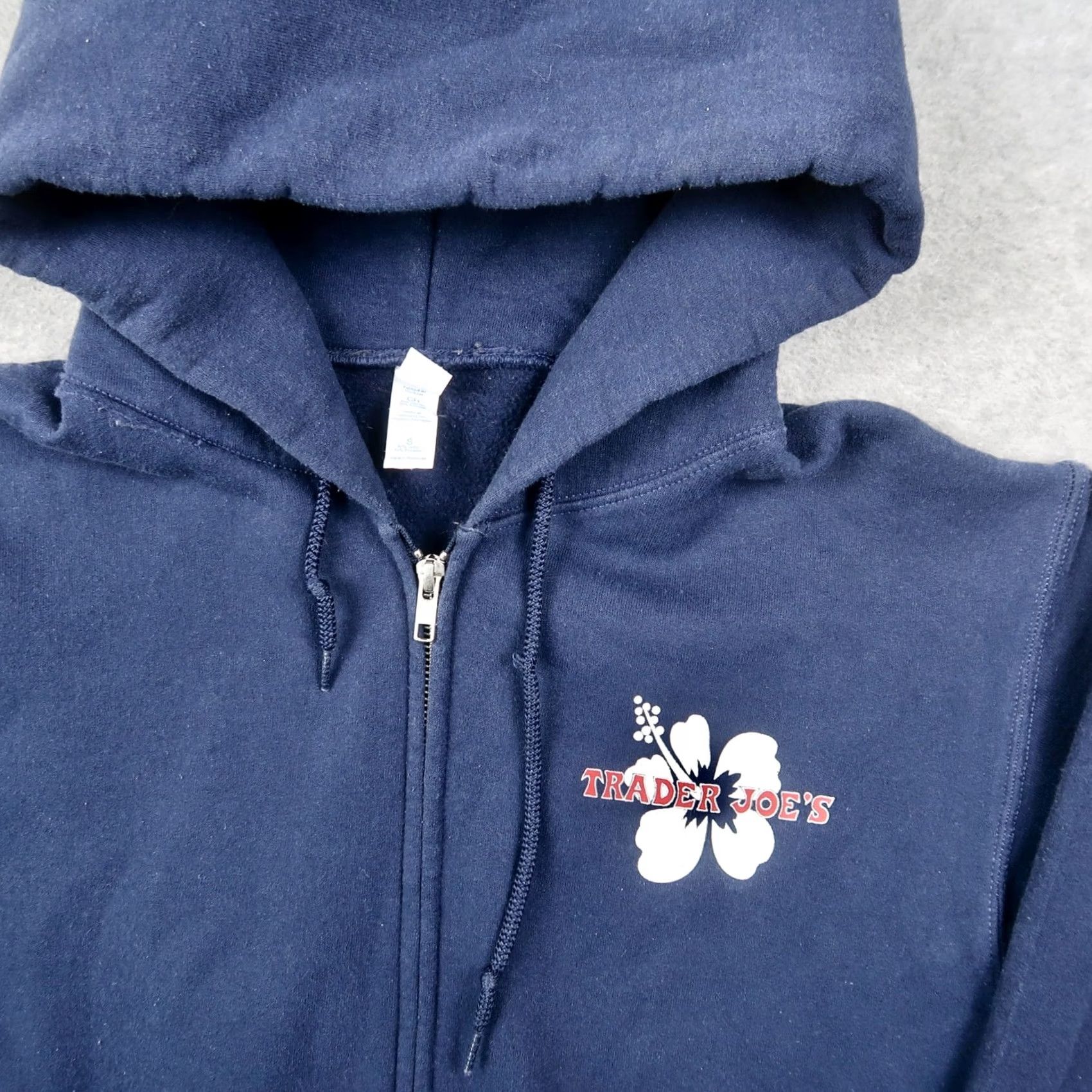 Vintage Trader Joe's Zip Up Hoodie Unisex S Blue Sweatshirt Logo Graphic Full Zip Hooded Pockets Crew Neck Floral Pattern Size US S / EU 44-46 / 1 - 3 Thumbnail