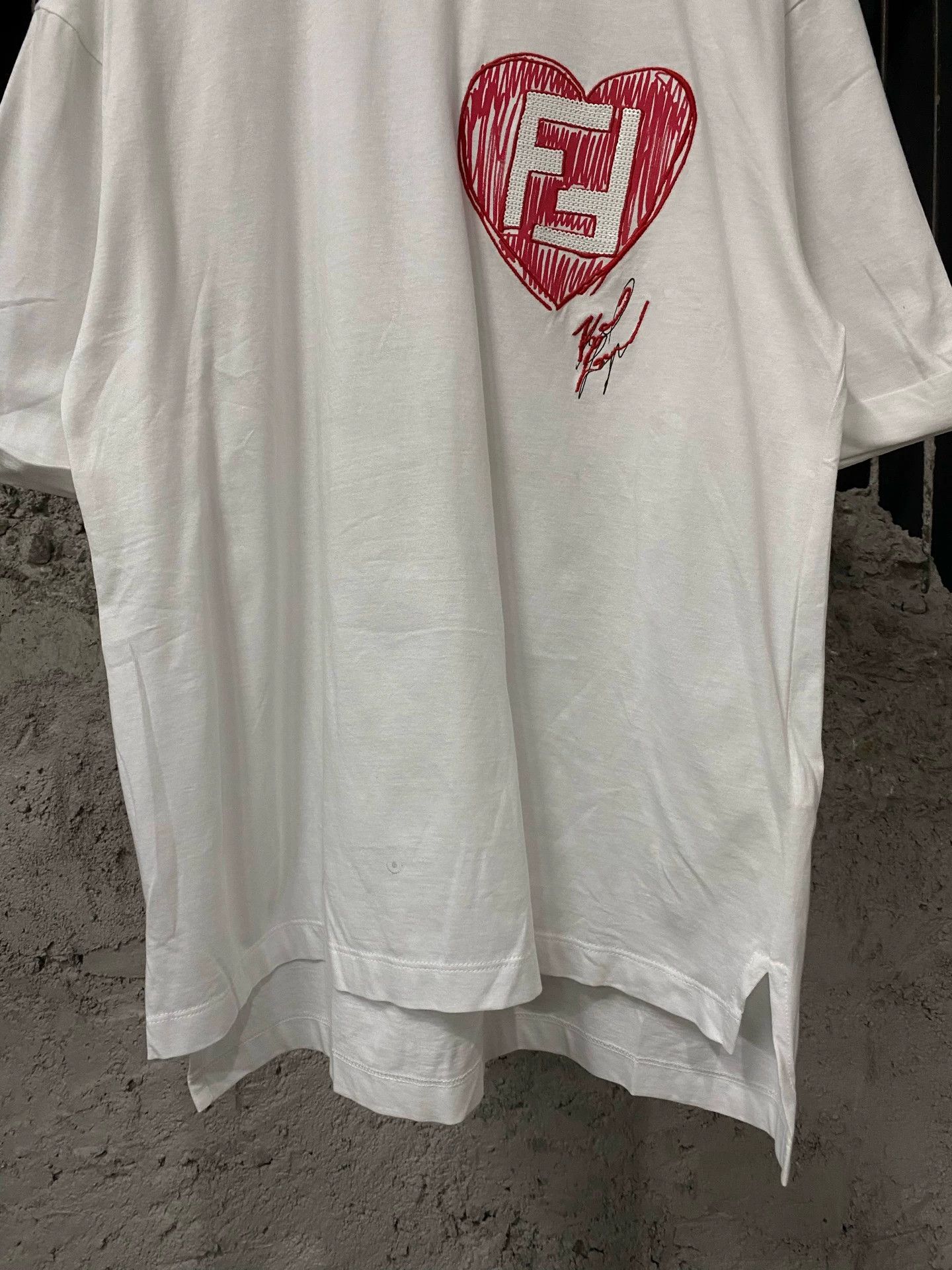 Fendi Fendi Heart Short Sleeve M 99 New Size M / US 6-8 / IT 42-44 - 4 Thumbnail