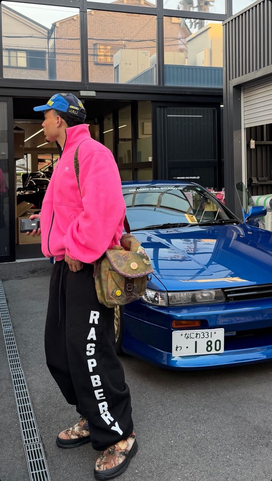 The GV Gallery GV Gallery Black Raspberry Weekday Baggy Sweats Size US 40 / EU 56 - 1 Preview